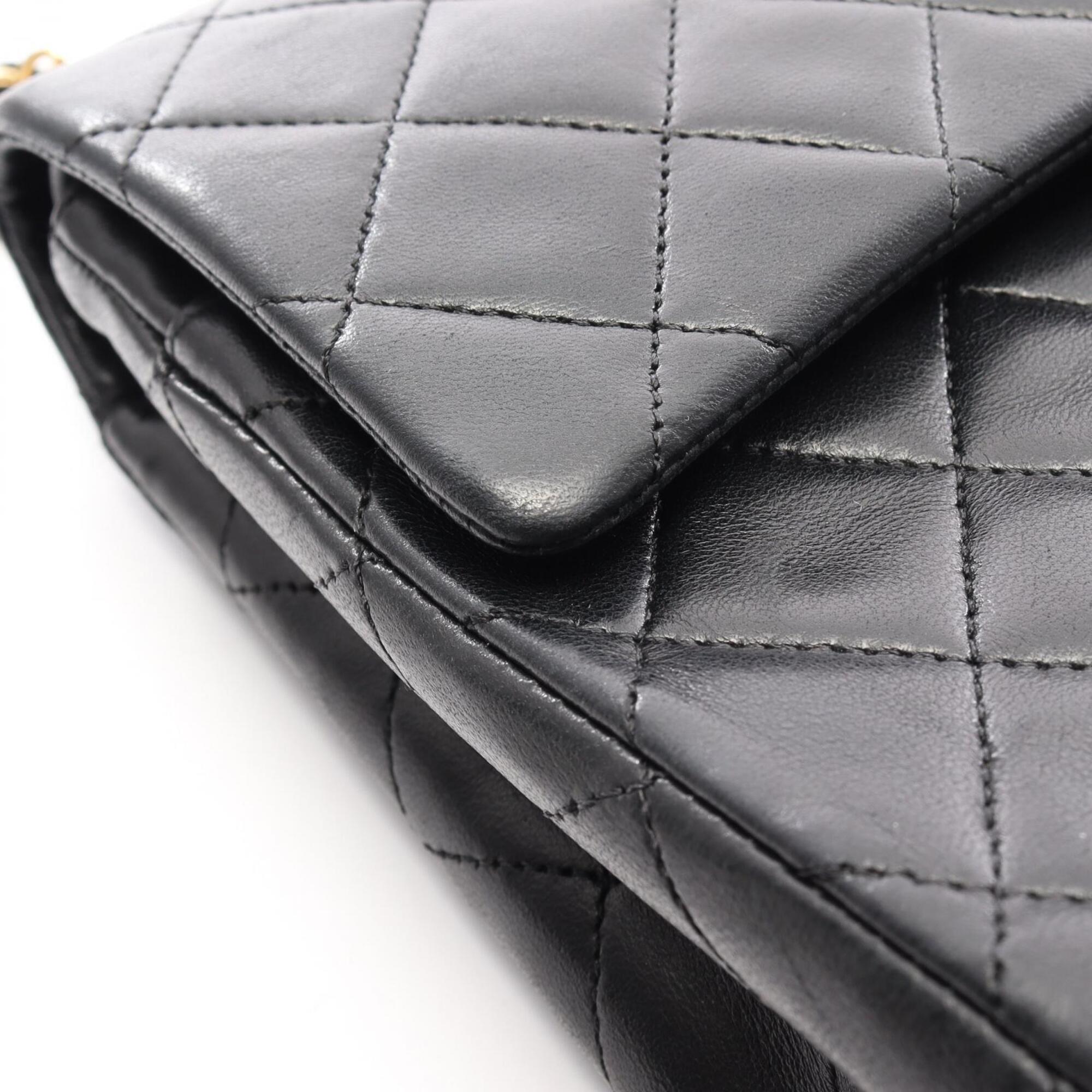 Chanel Black Leather Handbag Shoulder Bag (Pre-Owned)