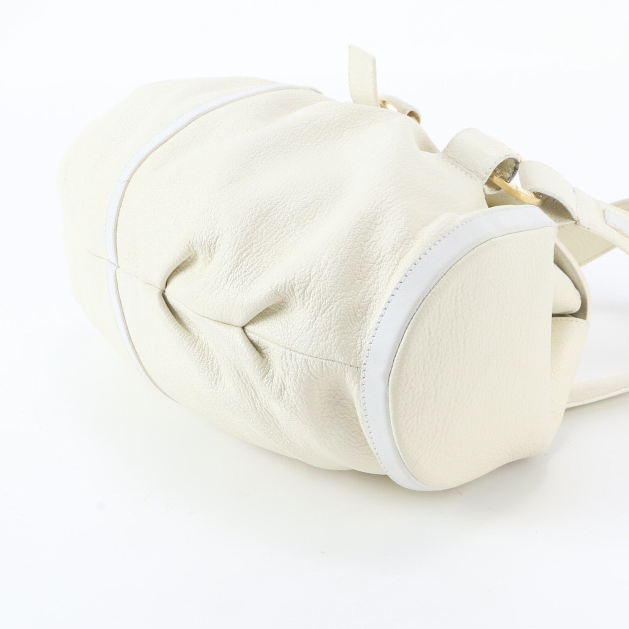 Bvlgari White Leather Handbag Shoulder Bag Tote Bag (Pre-Owned)