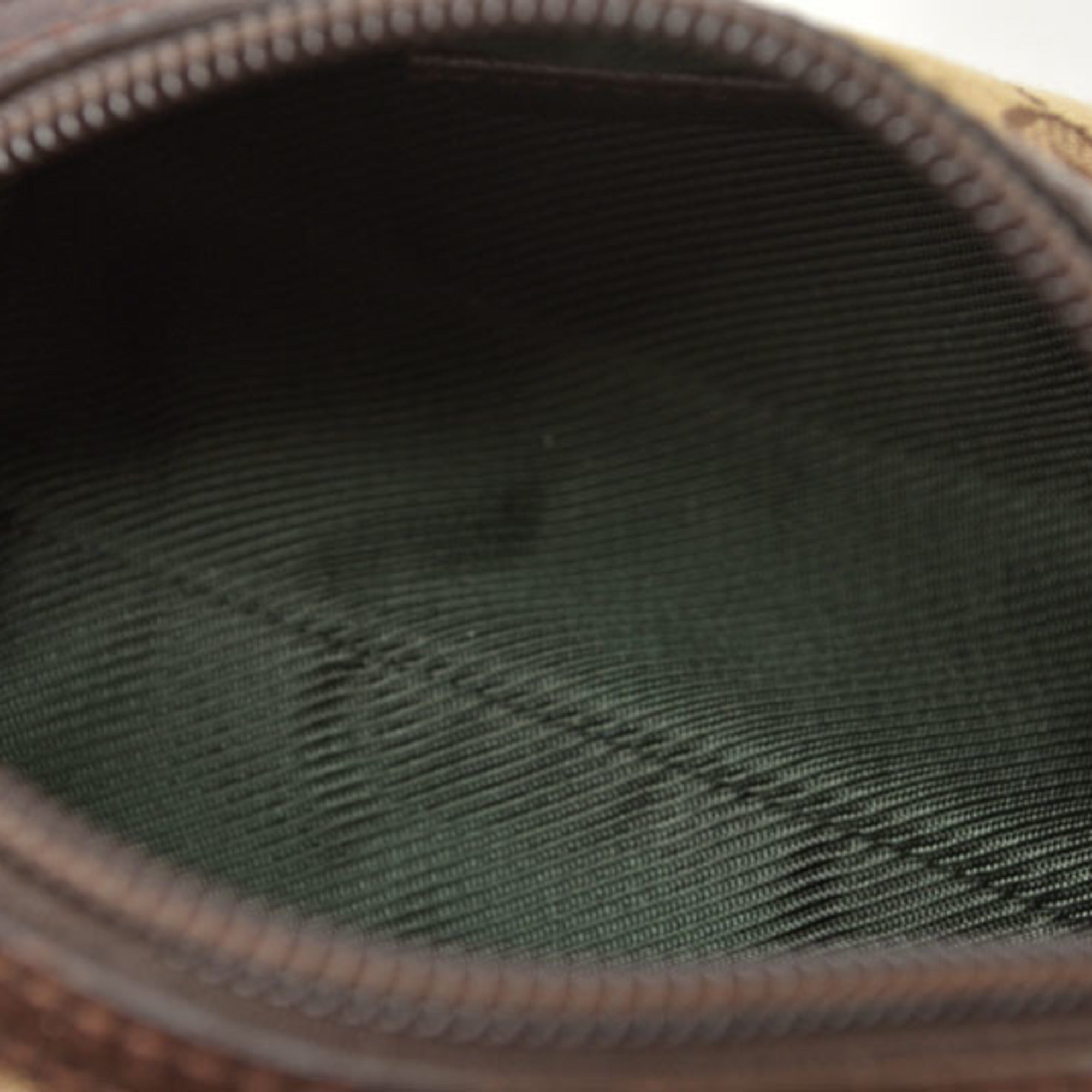 Gucci Gg Canvas Beige Brown Gg Canvas Pouch (Pre-Owned)