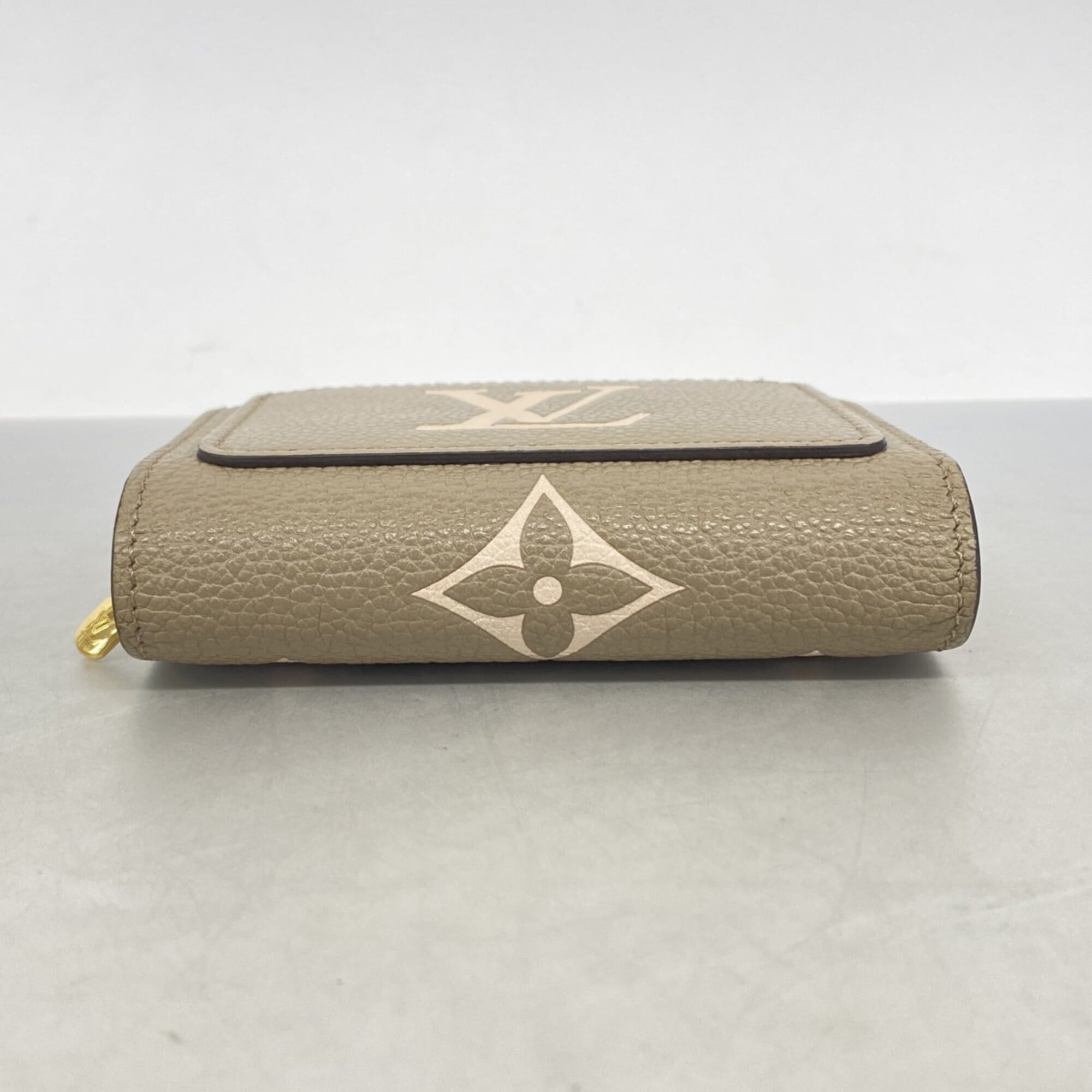 Louis Vuitton Cream Tourterelle Wallet (Bi-Fold) (Pre-Owned)