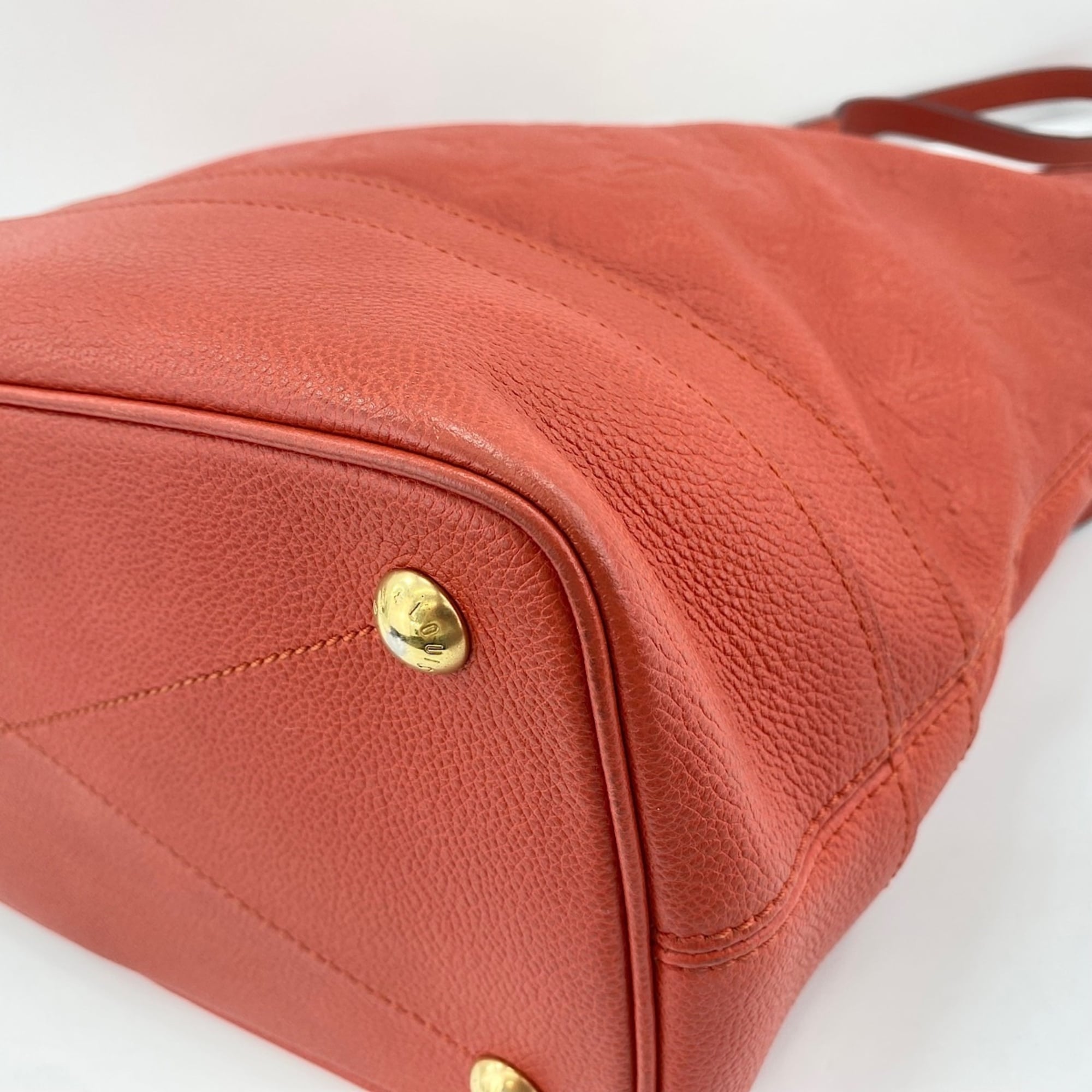 Louis Vuitton Orange Tote Bag (Pre-Owned)