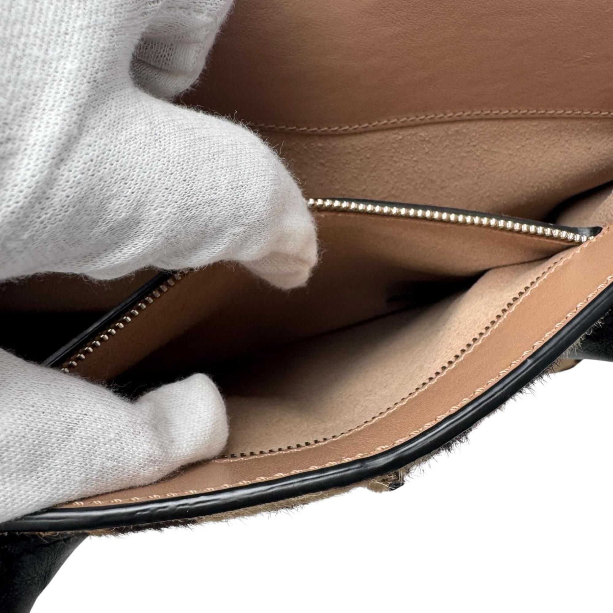 Tod's Brown Leather Handbag Shoulder Bag (Pre-Owned)