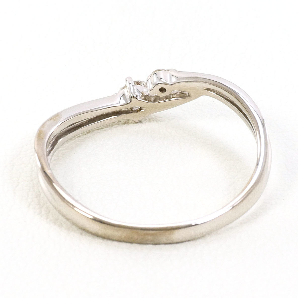 Unbranded White Gold White Gold (14K) Band Ring (Pre-Owned)