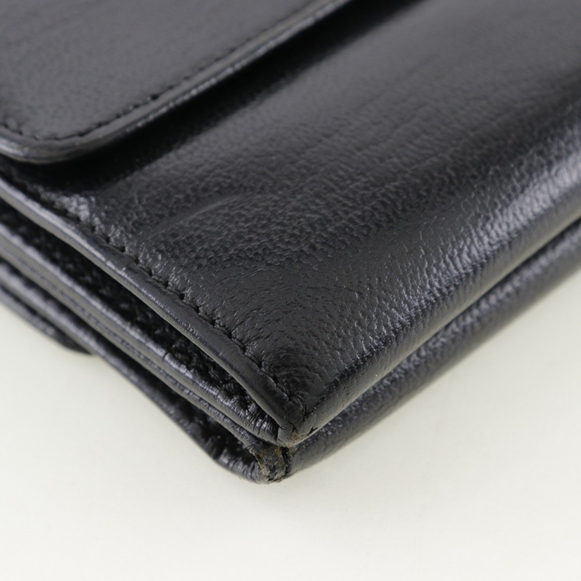 Chanel Black Leather Wallet (Bi-Fold) (Pre-Owned)