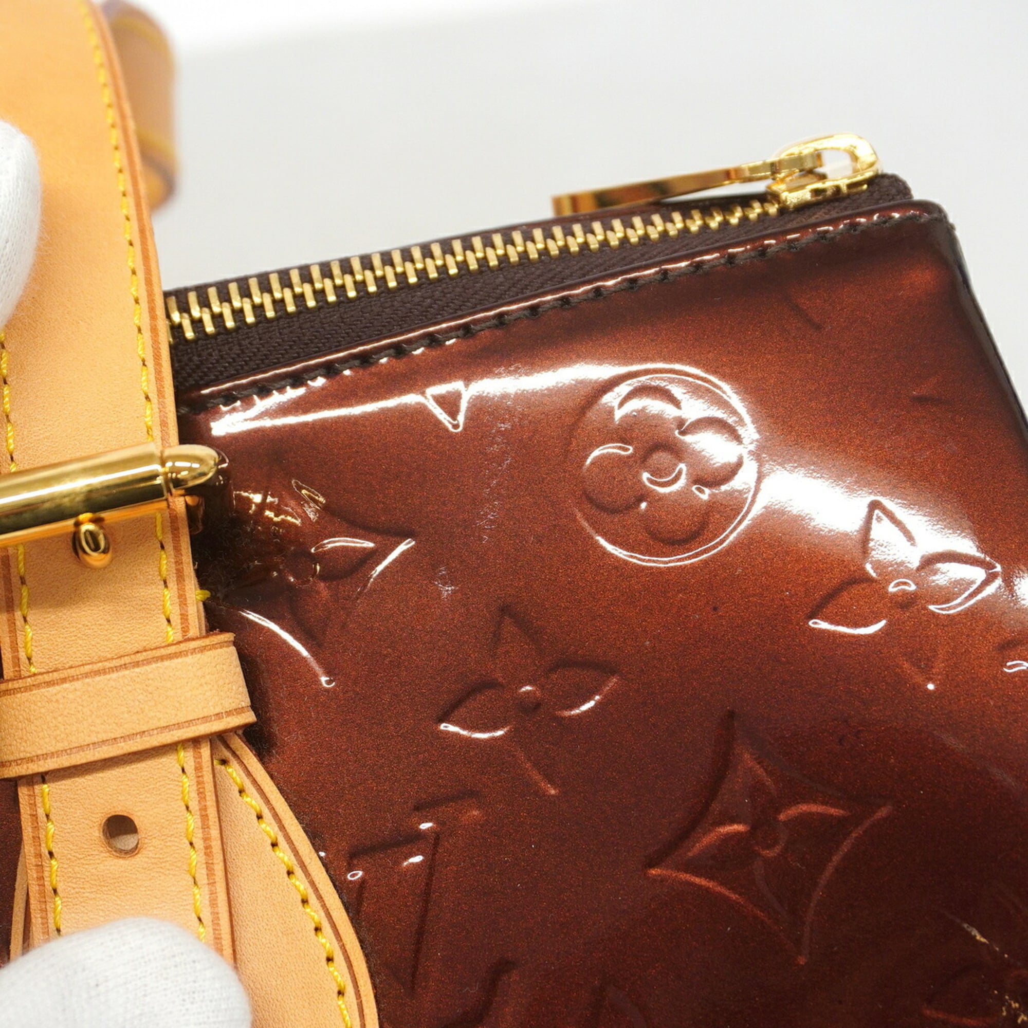 Louis Vuitton Amarante Handbag (Pre-Owned)