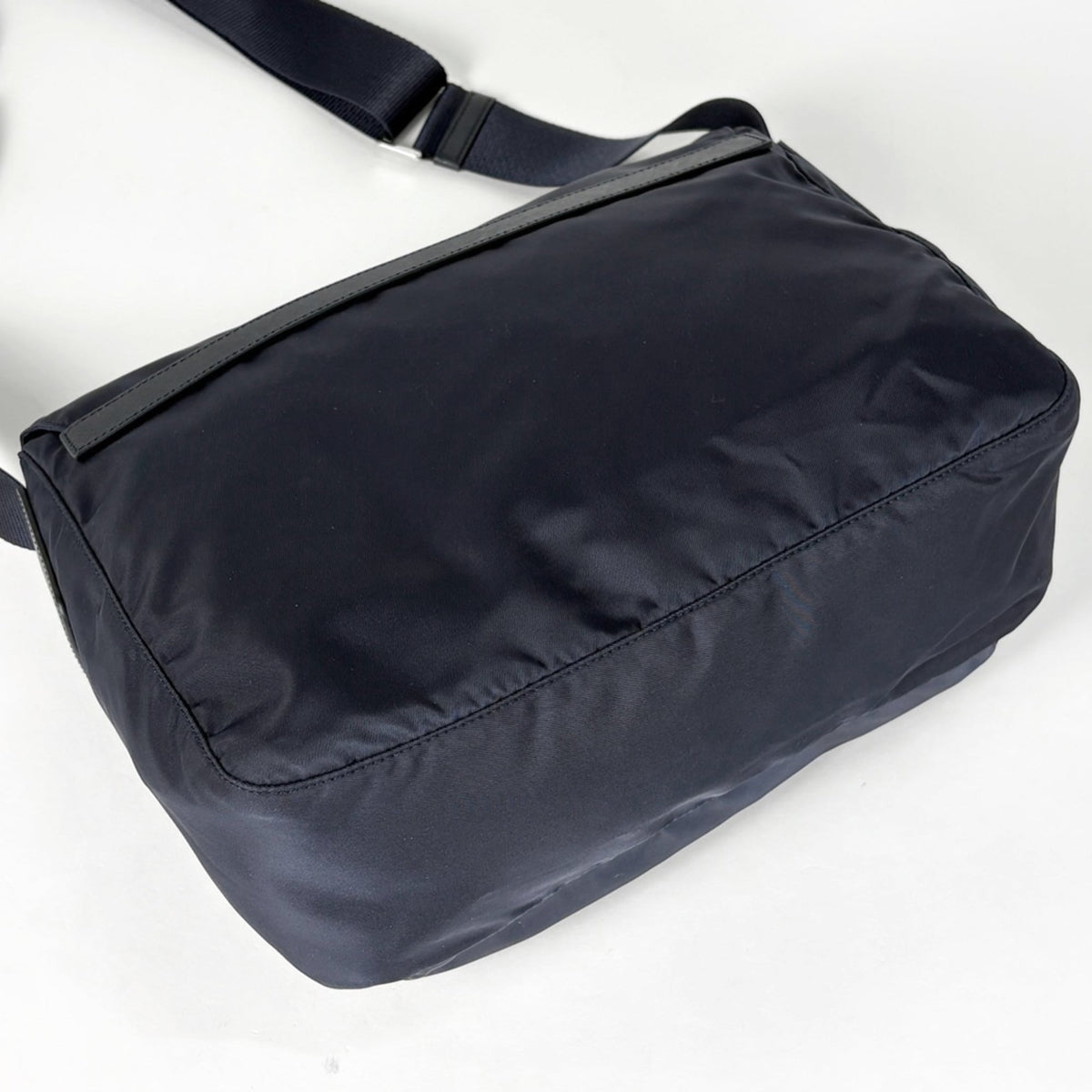 Prada Blue Leather Tessuto Shoulder Bag (Pre-Owned)