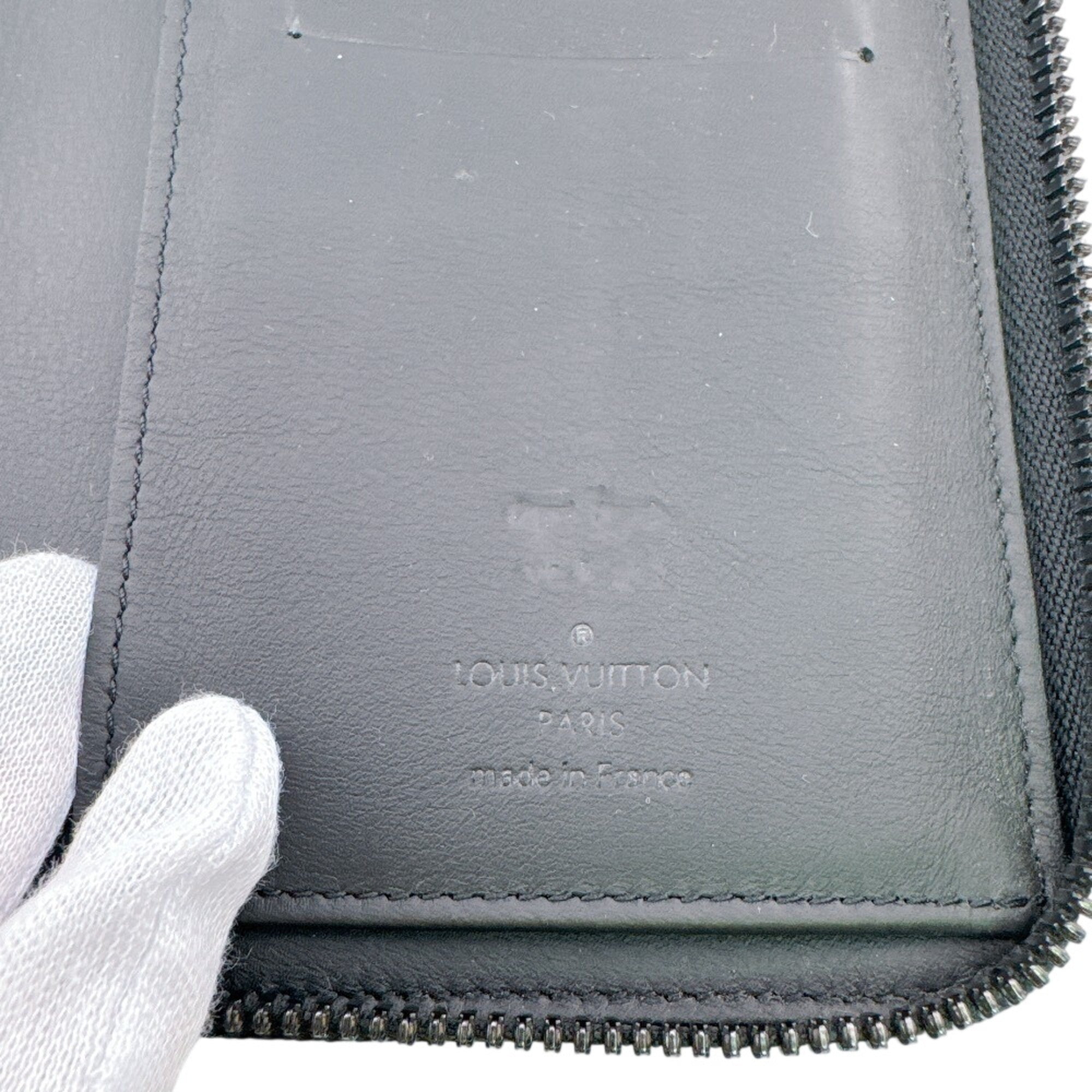 Louis Vuitton Black Leather Long Wallet (Bi-Fold) (Pre-Owned)
