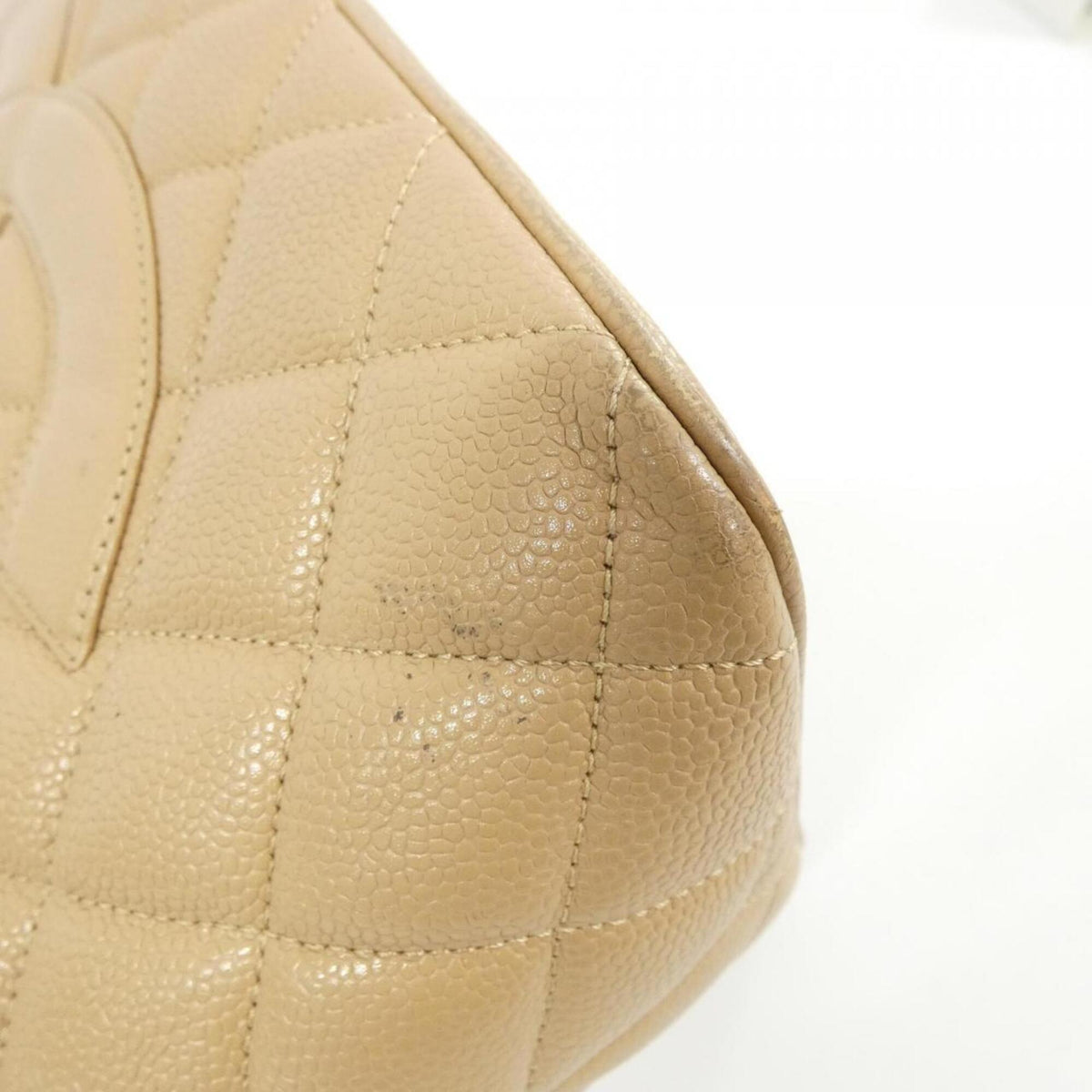 Chanel Beige Grained Calfskin Handbag (Pre-Owned)