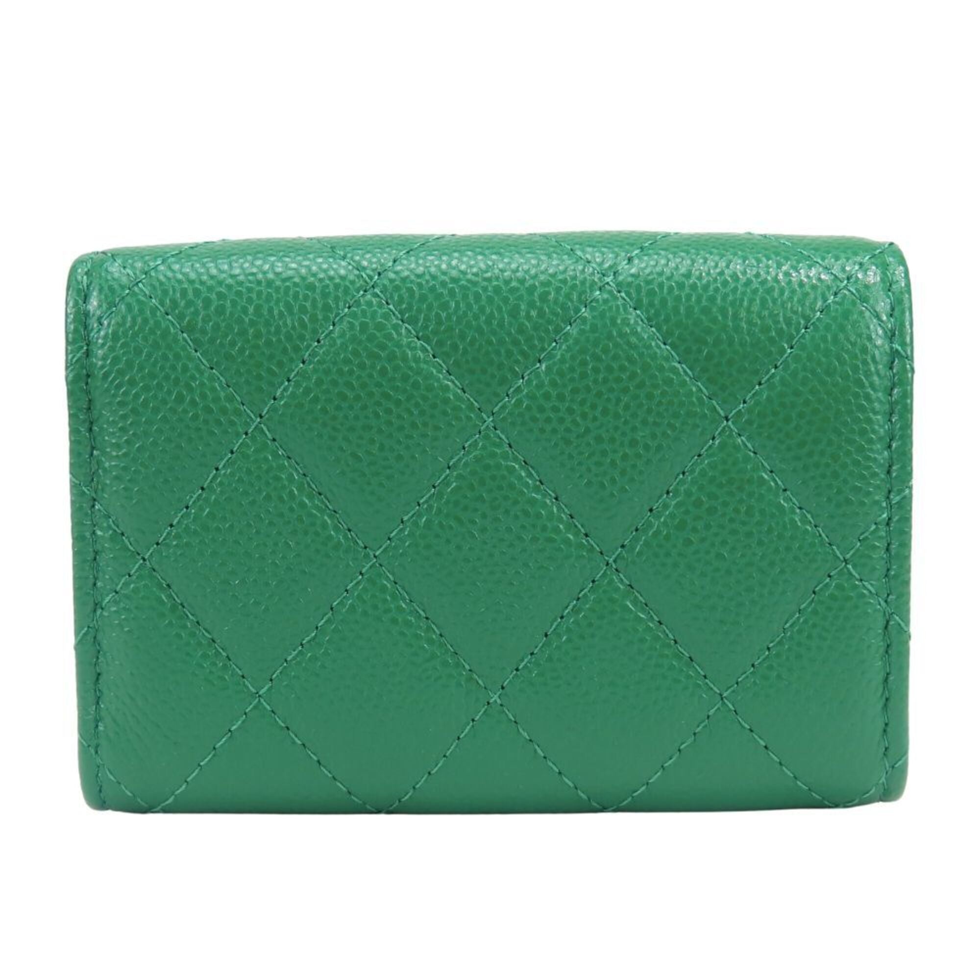 Chanel Green Grained Calfskin Wallet (Tri-Fold) (Pre-Owned)