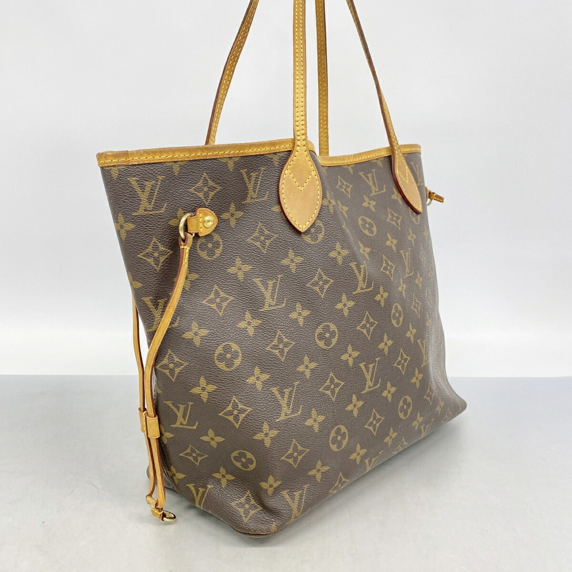 Louis Vuitton Brown Tote Bag (Pre-Owned)
