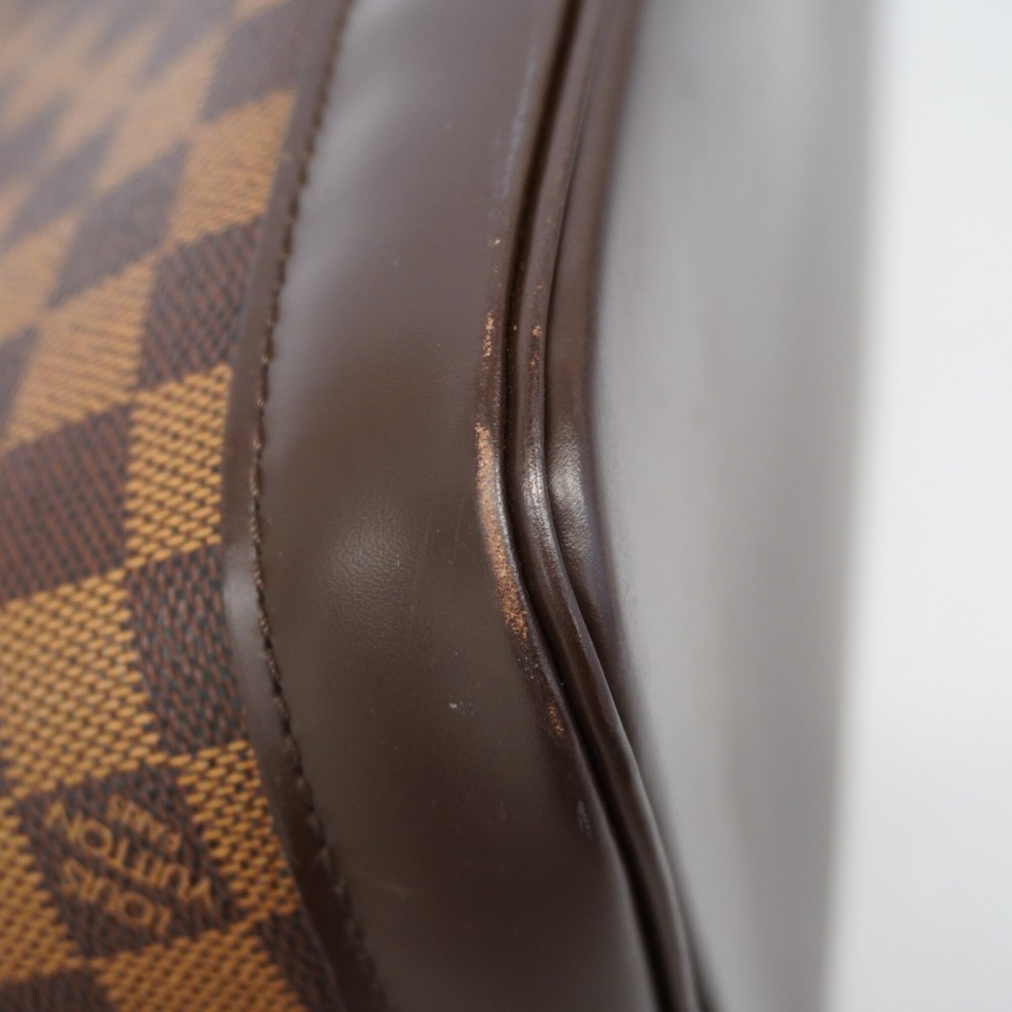 Louis Vuitton Ebene Handbag (Pre-Owned)