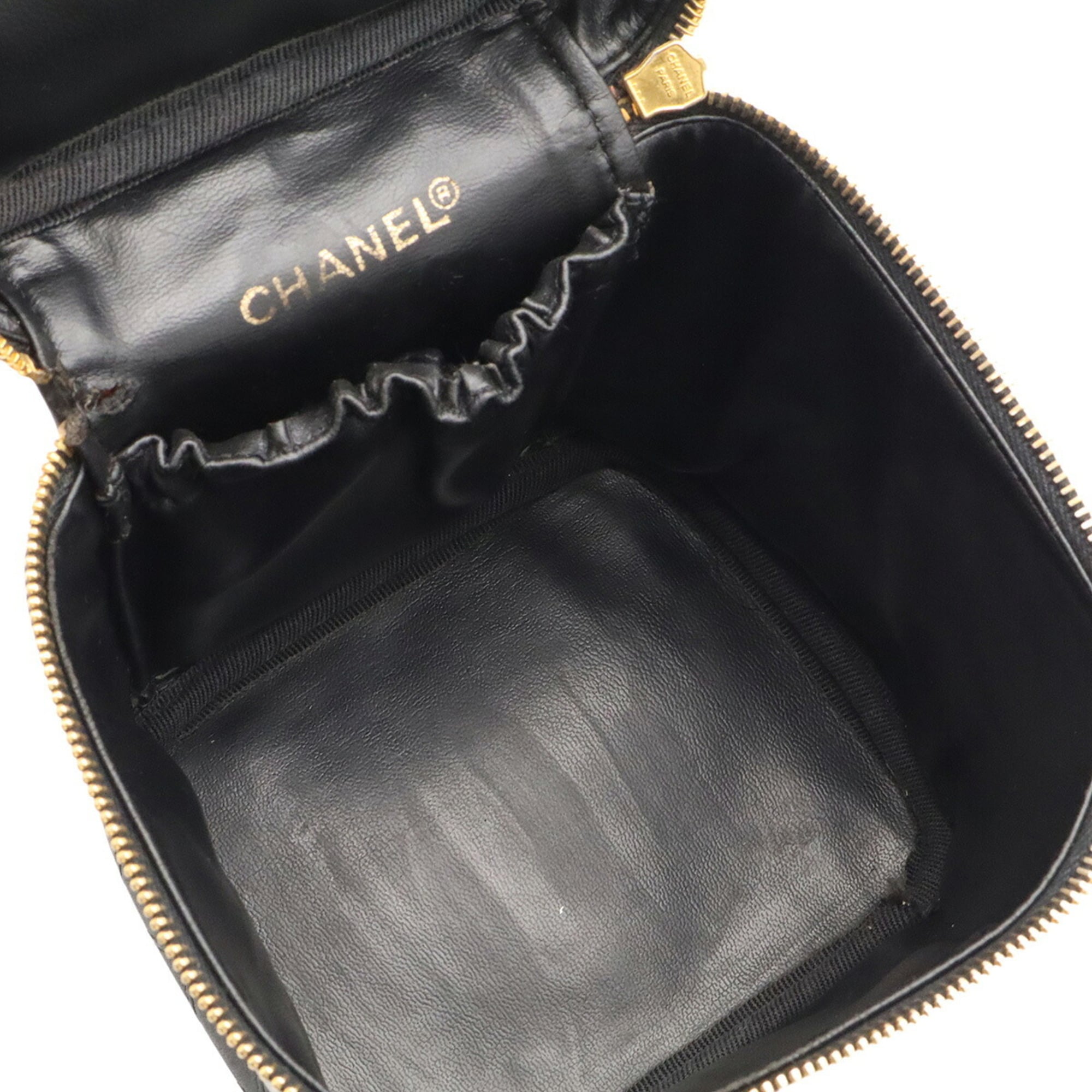 Chanel Bicolor Black Leather Handbag Pouch Vanity Bag (Pre-Owned)