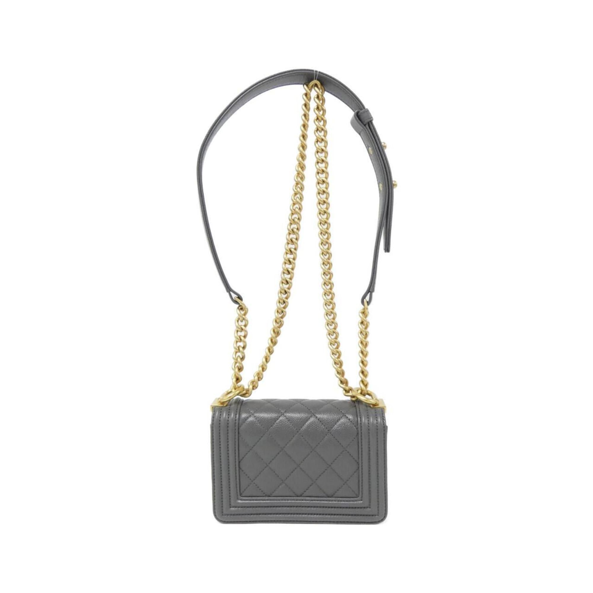 Chanel Boy Chanel Gray Grained Calfskin Shoulder Bag (Pre-Owned)