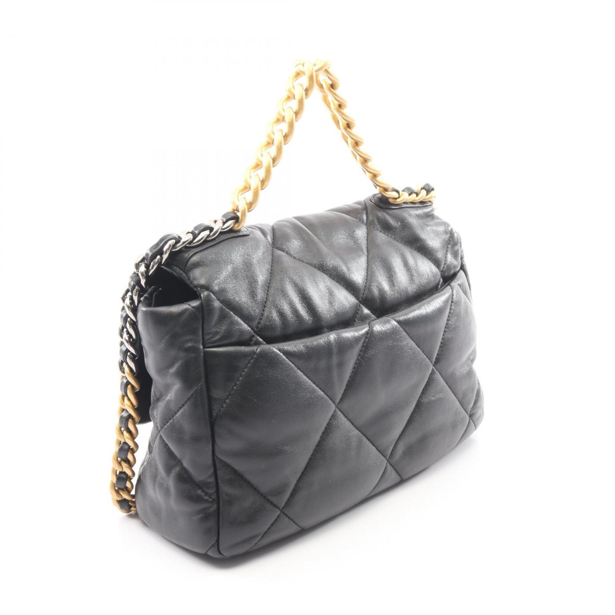 Chanel Black Leather Handbag Shoulder Bag (Pre-Owned)