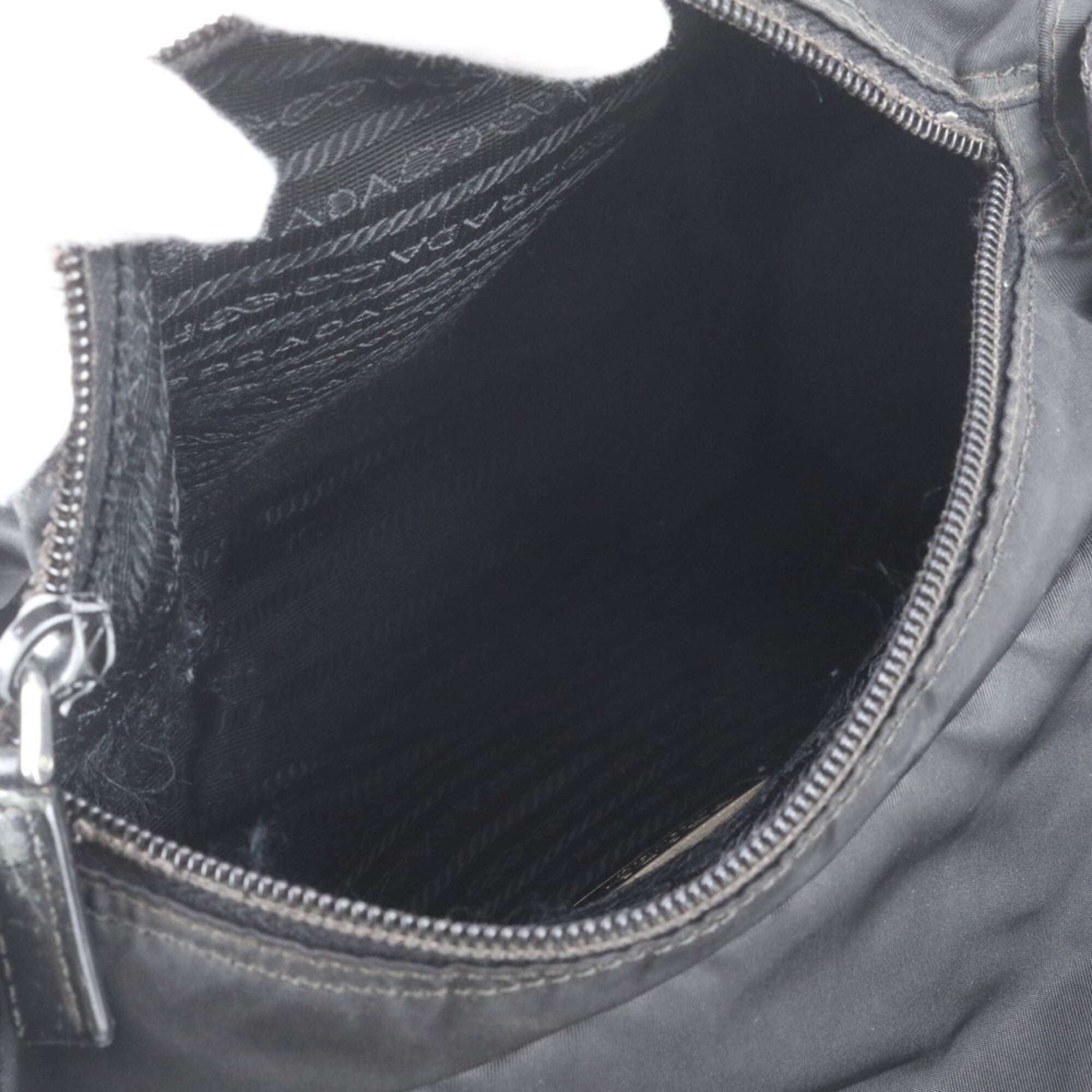 Prada Black Nylon Leather Messenger Bag Shoulder Bag (Pre-Owned)