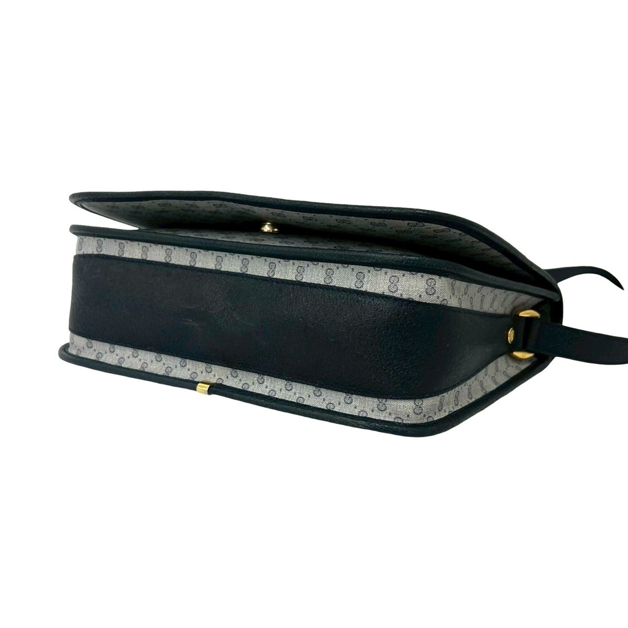 Gucci Navy Pvc Leather Pochette Shoulder Bag (Pre-Owned)