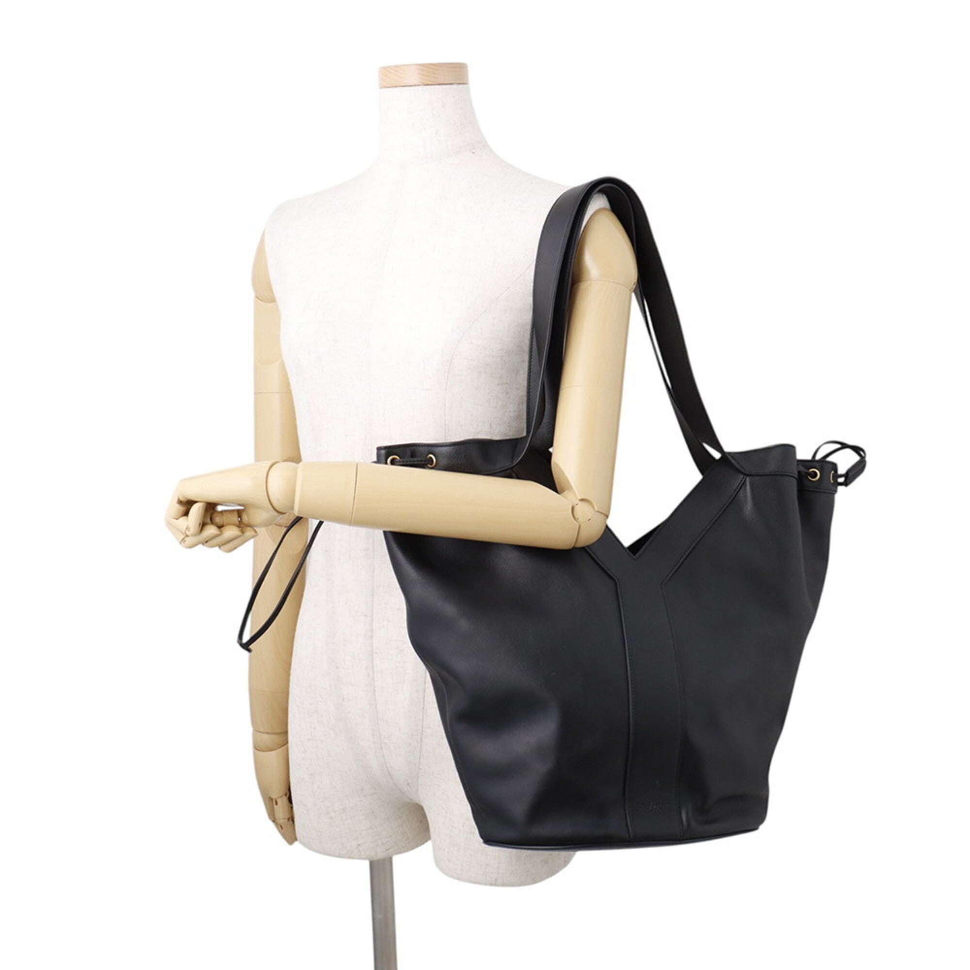 Yves Saint Laurent Black Leather Handbag Tote Bag (Pre-Owned)