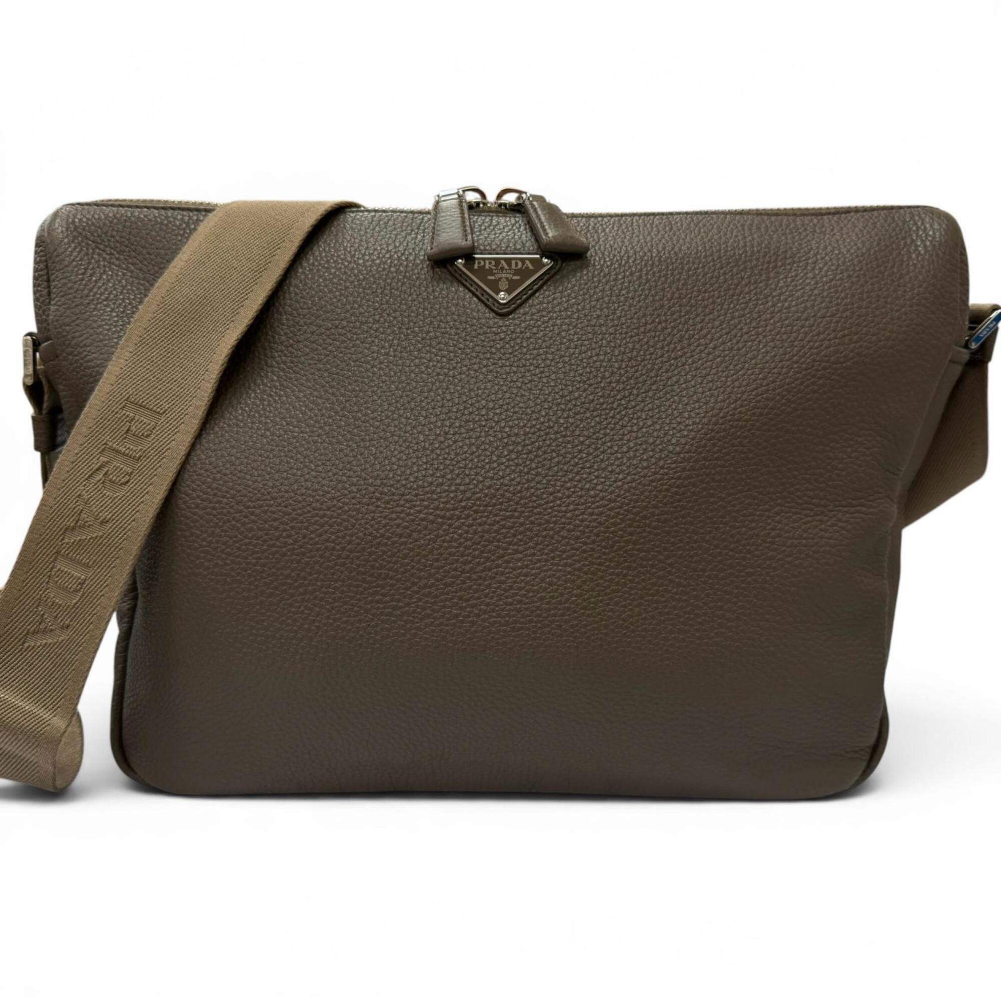 Prada Grayish Leather Shoulder Bag (Pre-Owned)