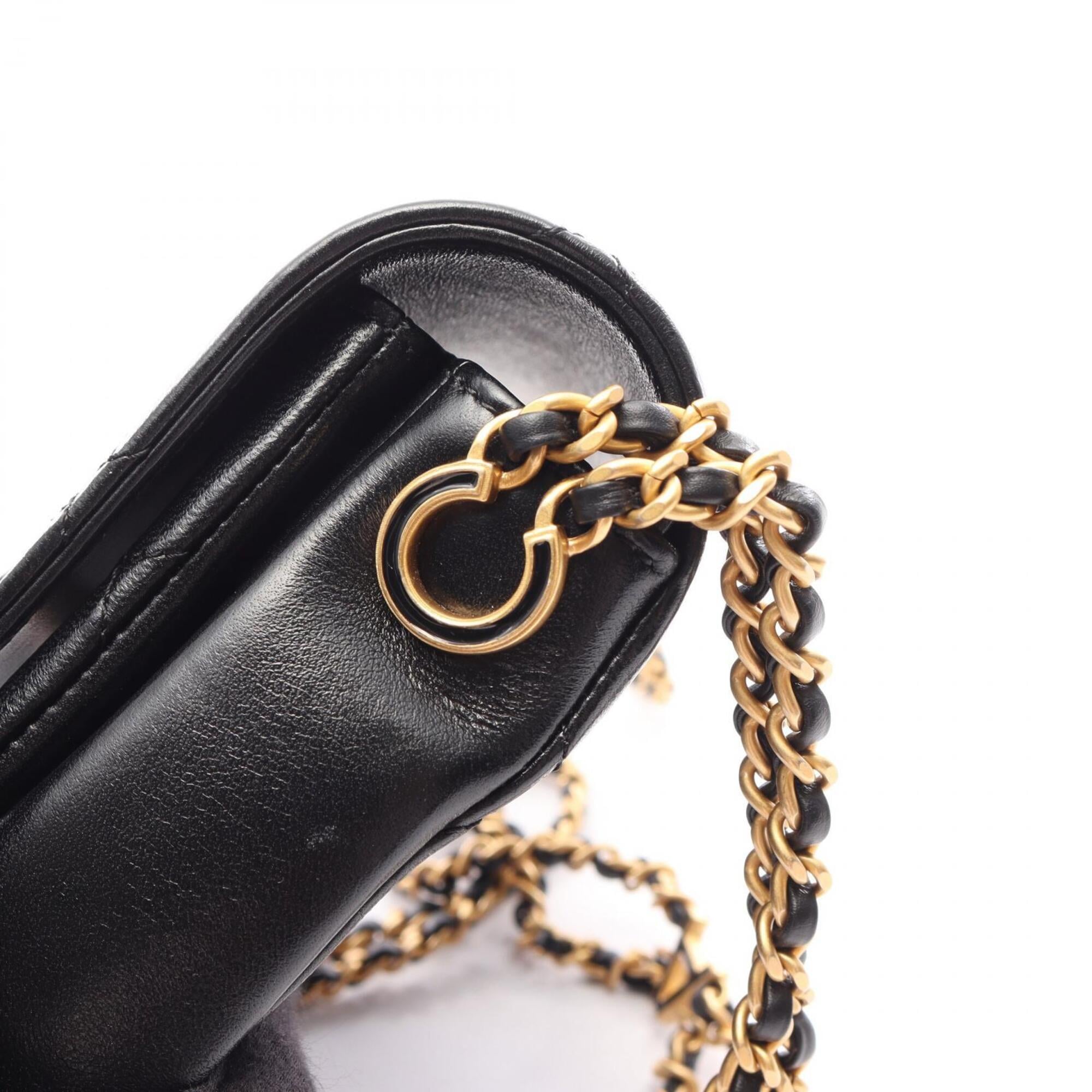 Chanel Black Leather Handbag Shoulder Bag (Pre-Owned)