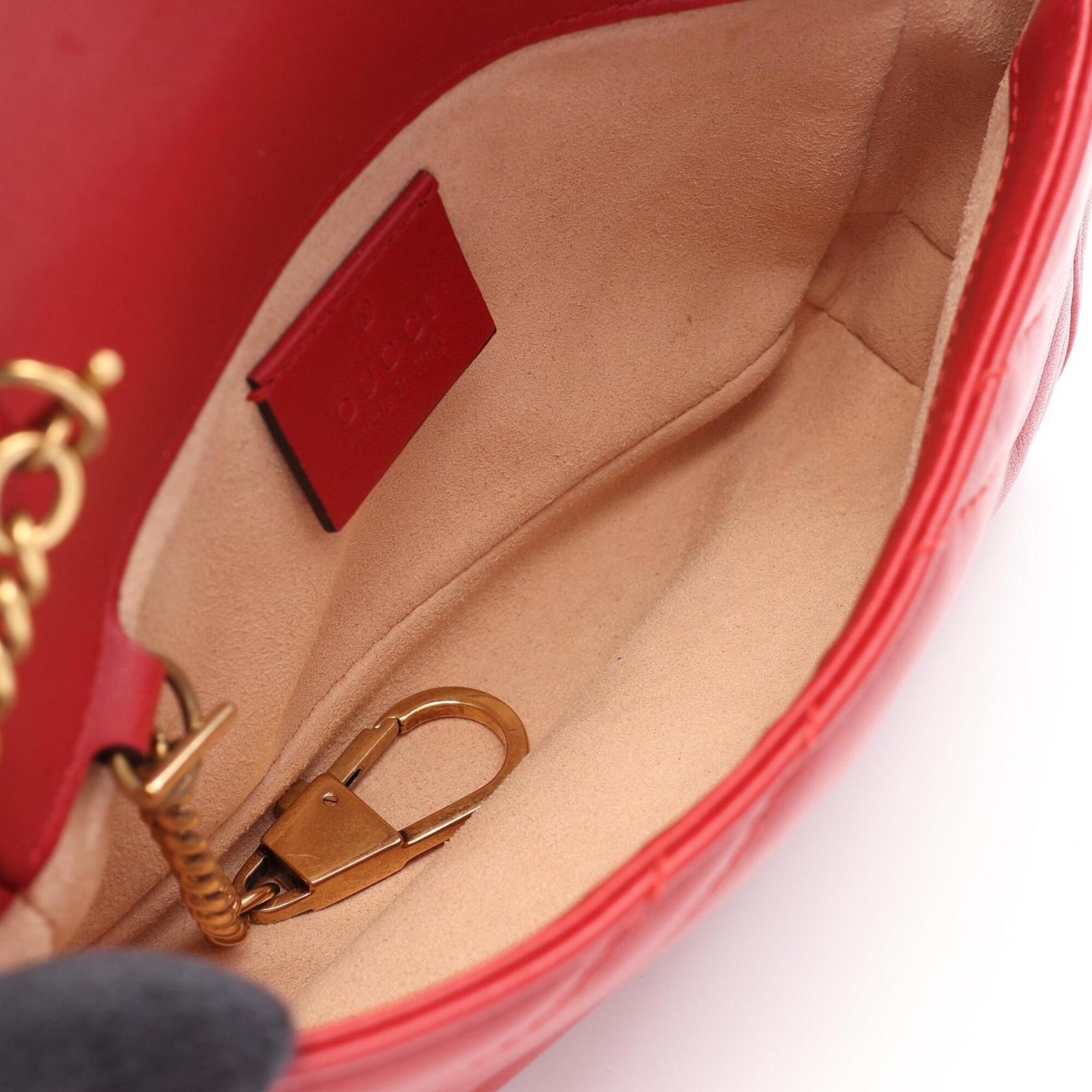 Gucci Red Color Leather Handbag Shoulder Bag (Pre-Owned)