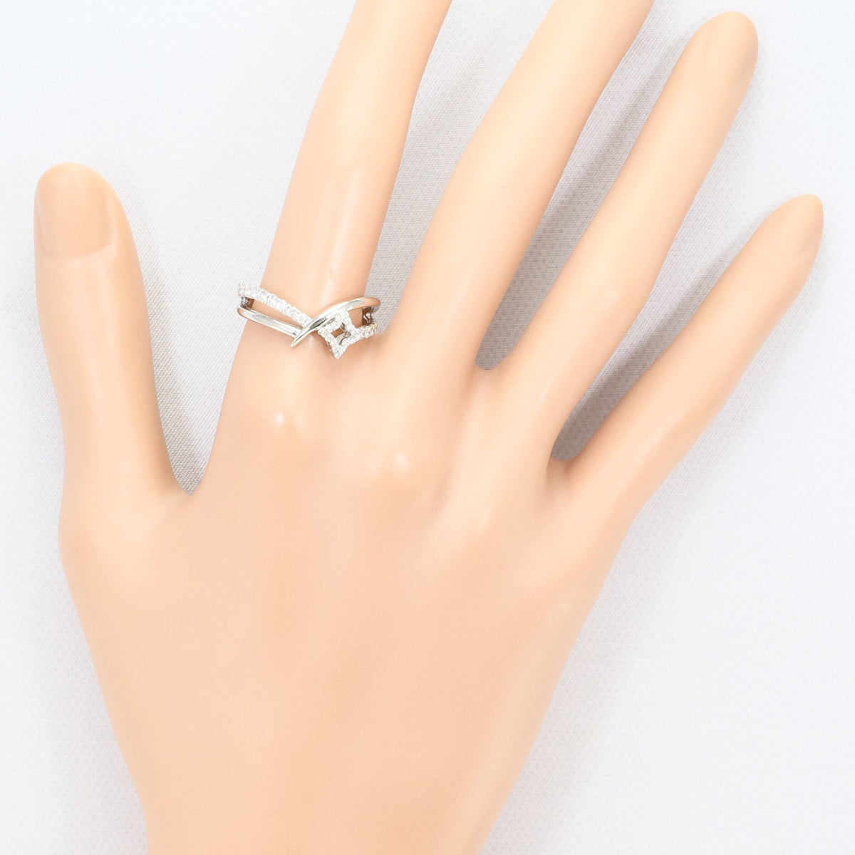 Unbranded Platinum Platinum 900 Band Ring (Pre-Owned)