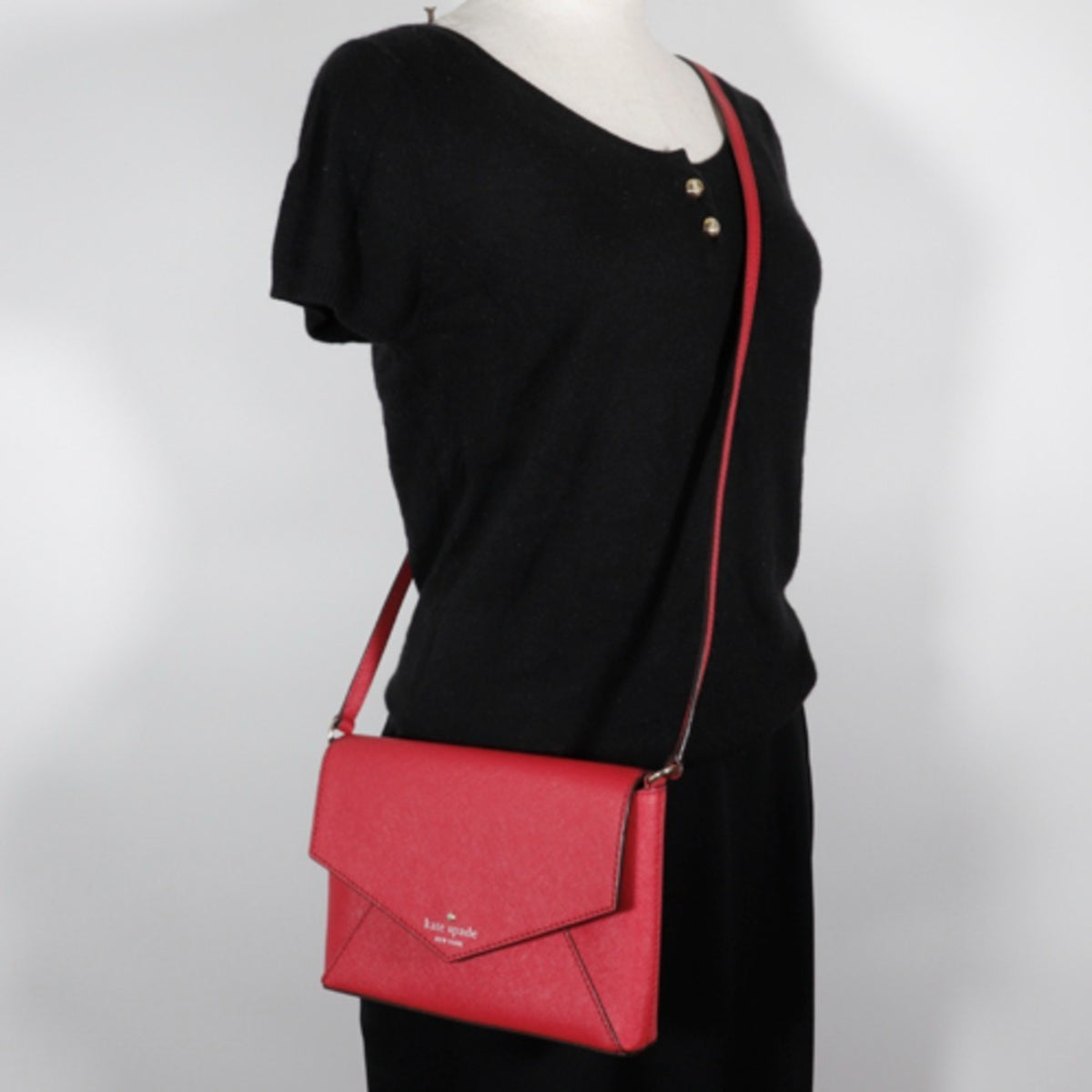 Kate Spade Red Color Leather Pochette Shoulder Bag (Pre-Owned)