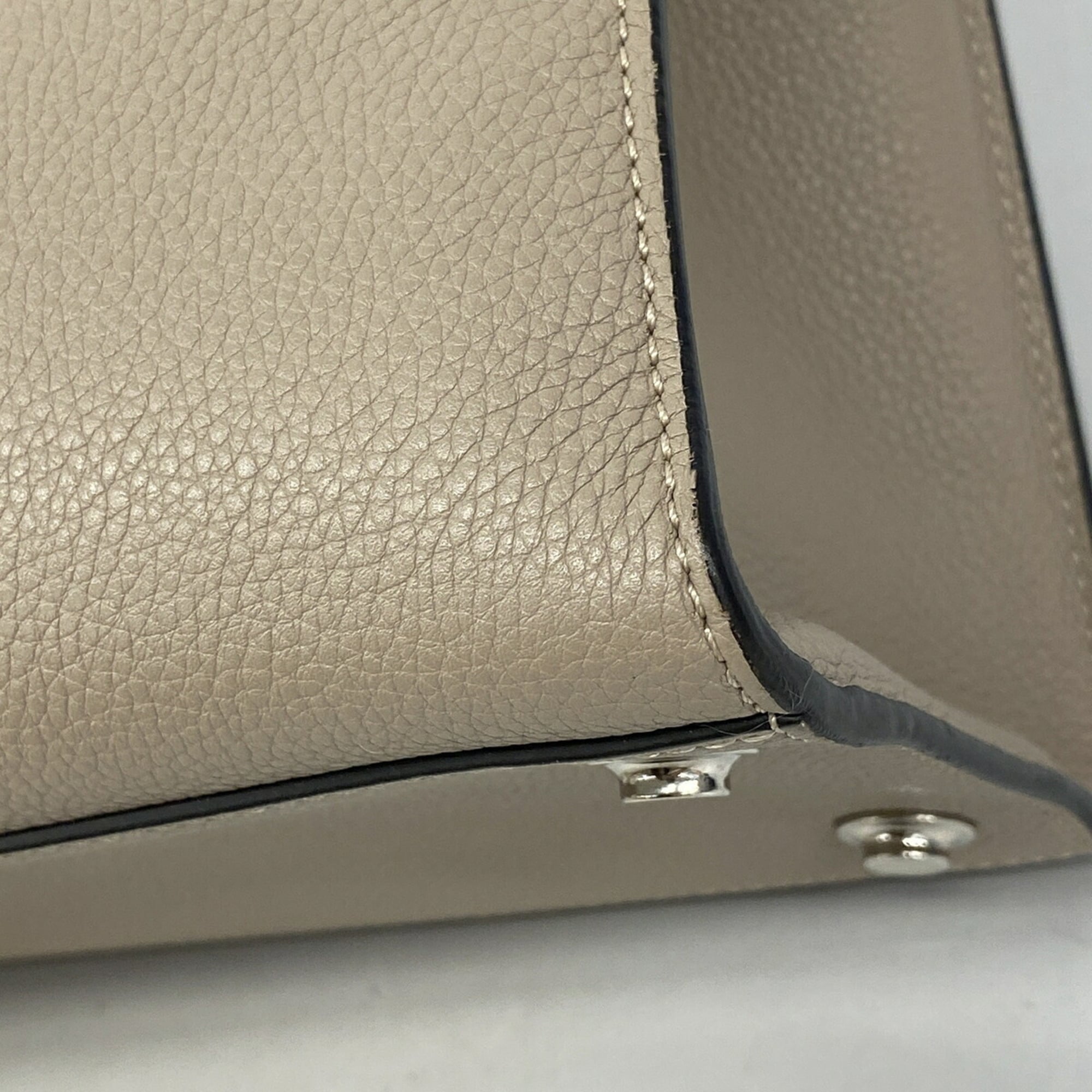 Louis Vuitton Galle Handbag (Pre-Owned)