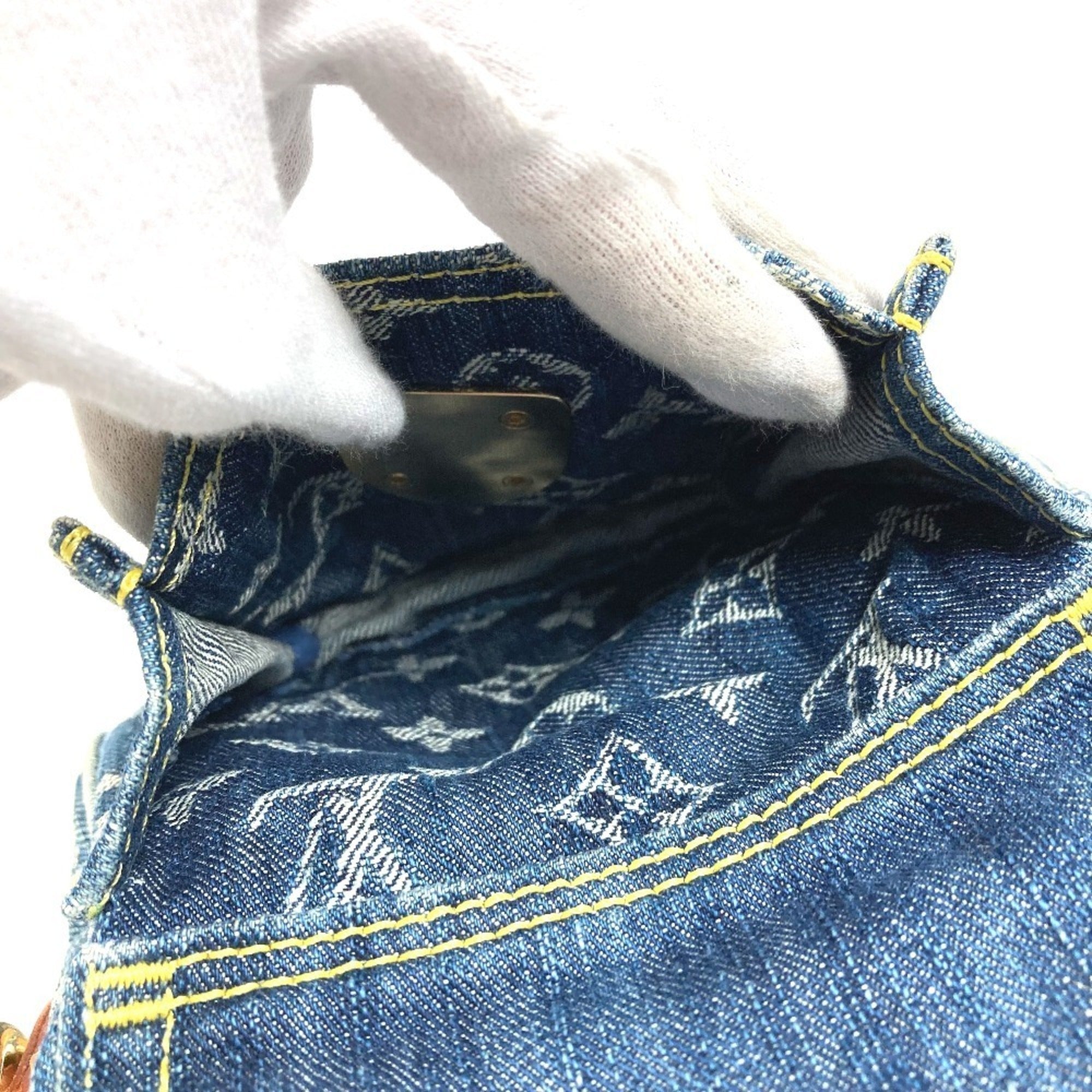 Louis Vuitton Blue Monogram Denim Canvas Pochette Shoulder Bag (Pre-Owned)