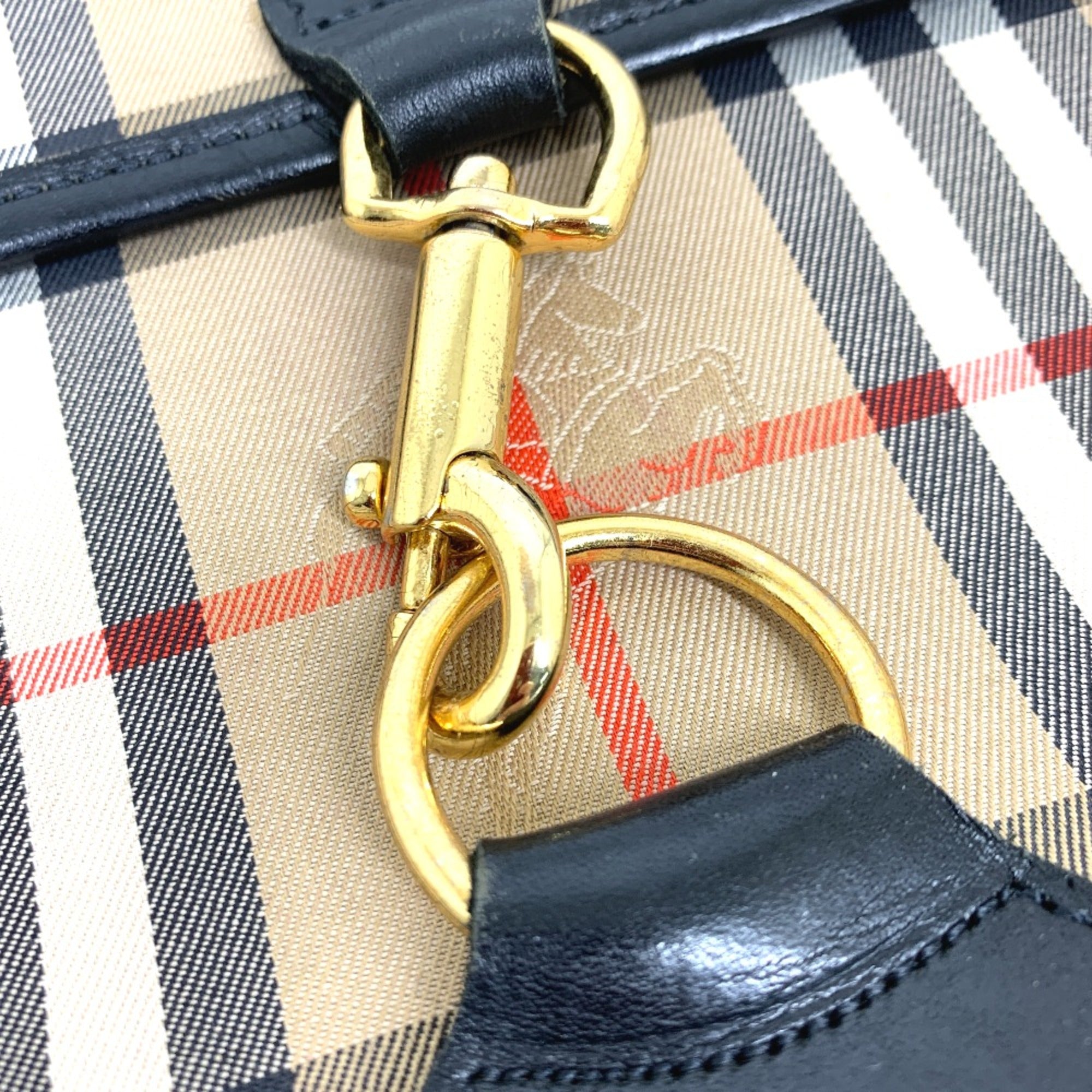 Burberry Beige Other Clutch Bag (Pre-Owned)