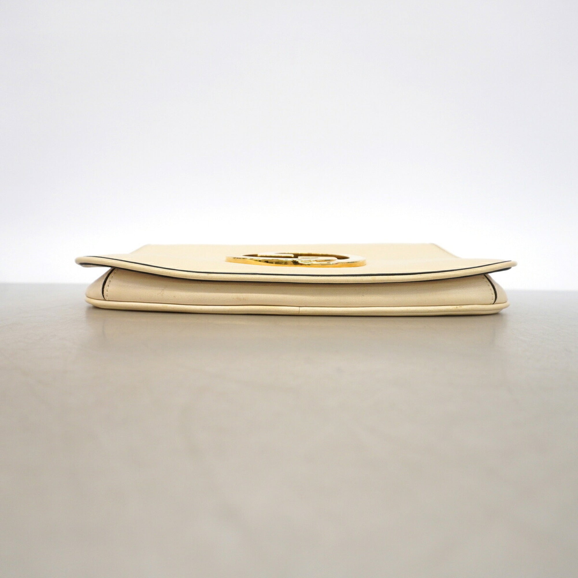 Gucci Beige Leather Shoulder Bag (Pre-Owned)
