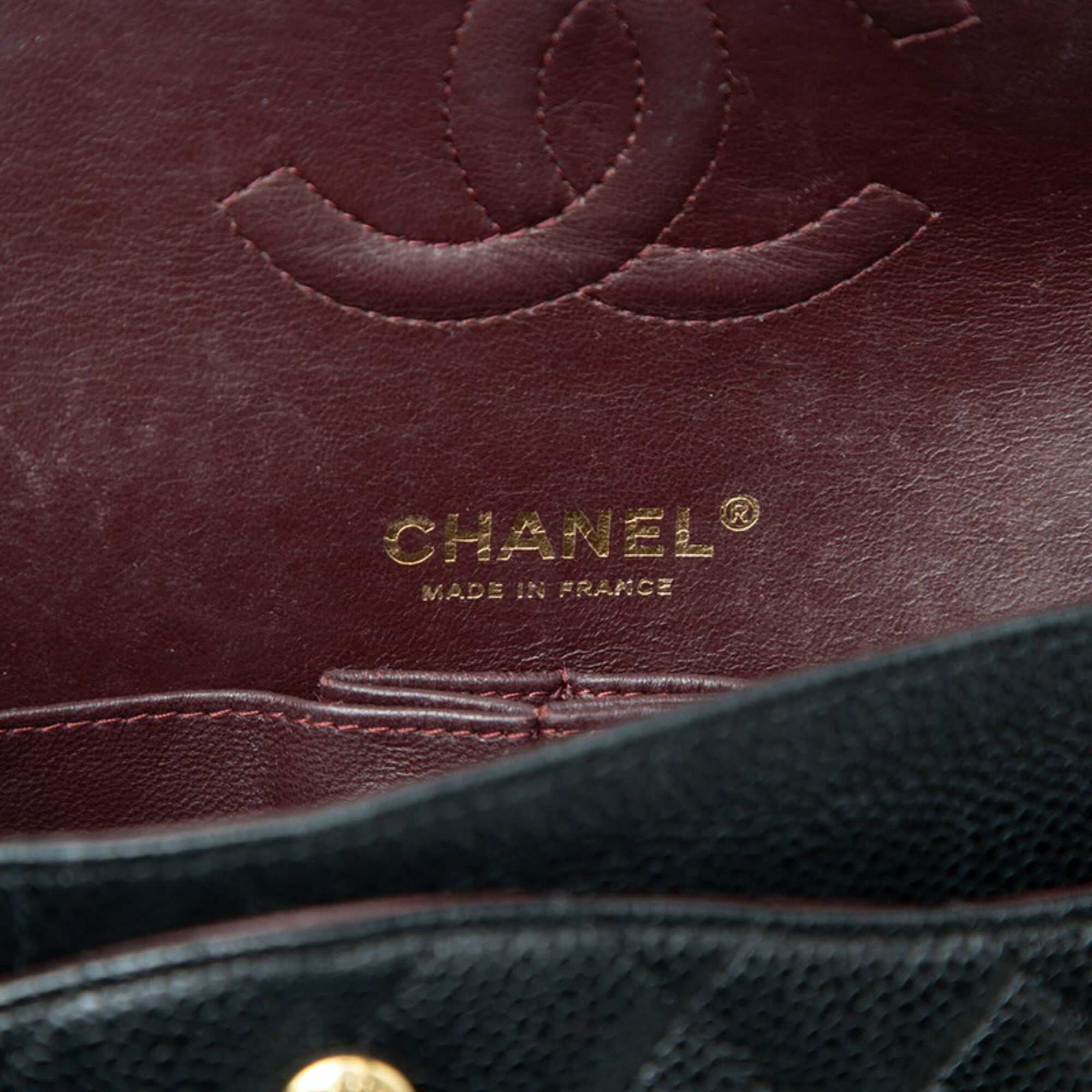 Chanel Black Grained Calfskin Shoulder Bag (Pre-Owned)