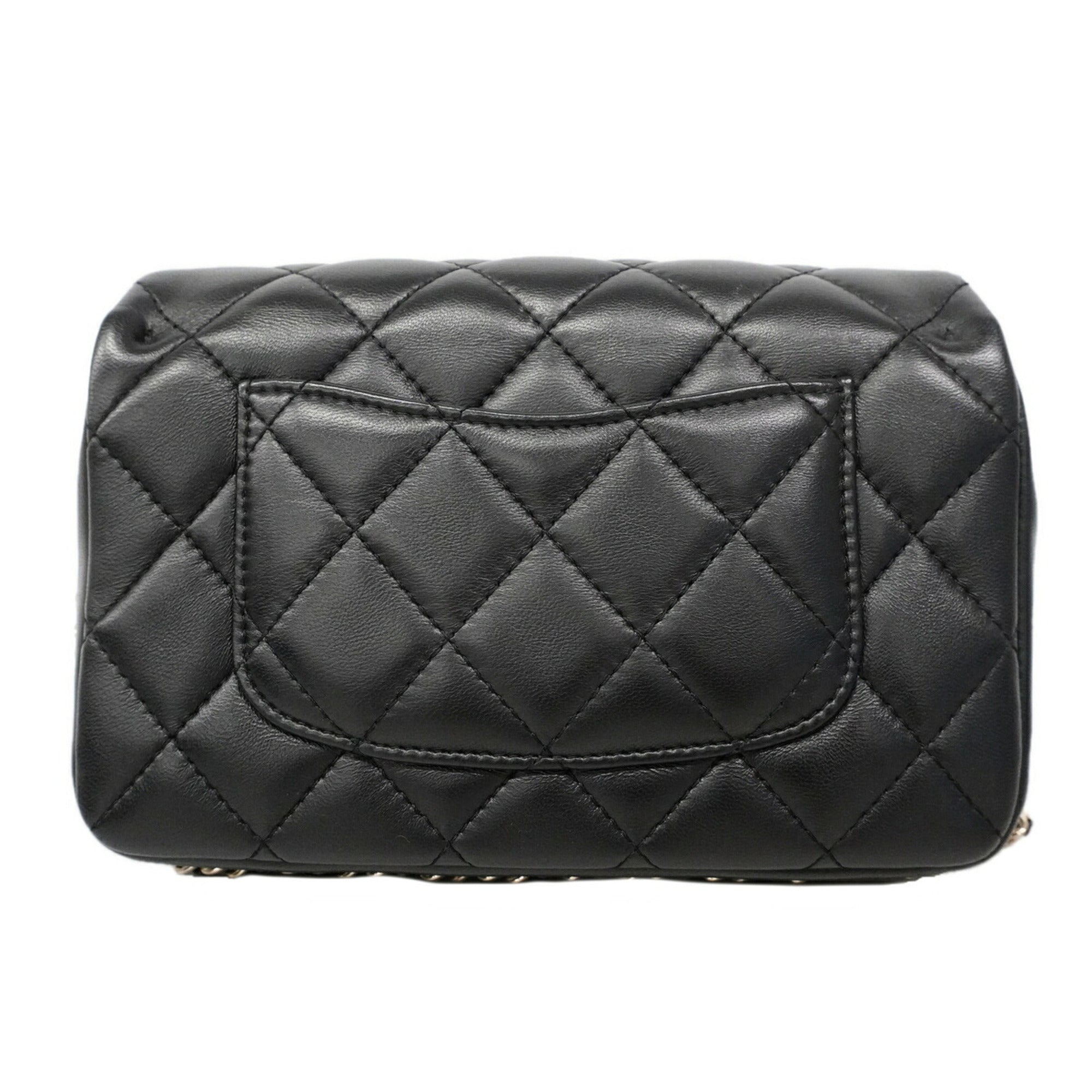 Chanel Black Leather Shoulder Bag (Pre-Owned)