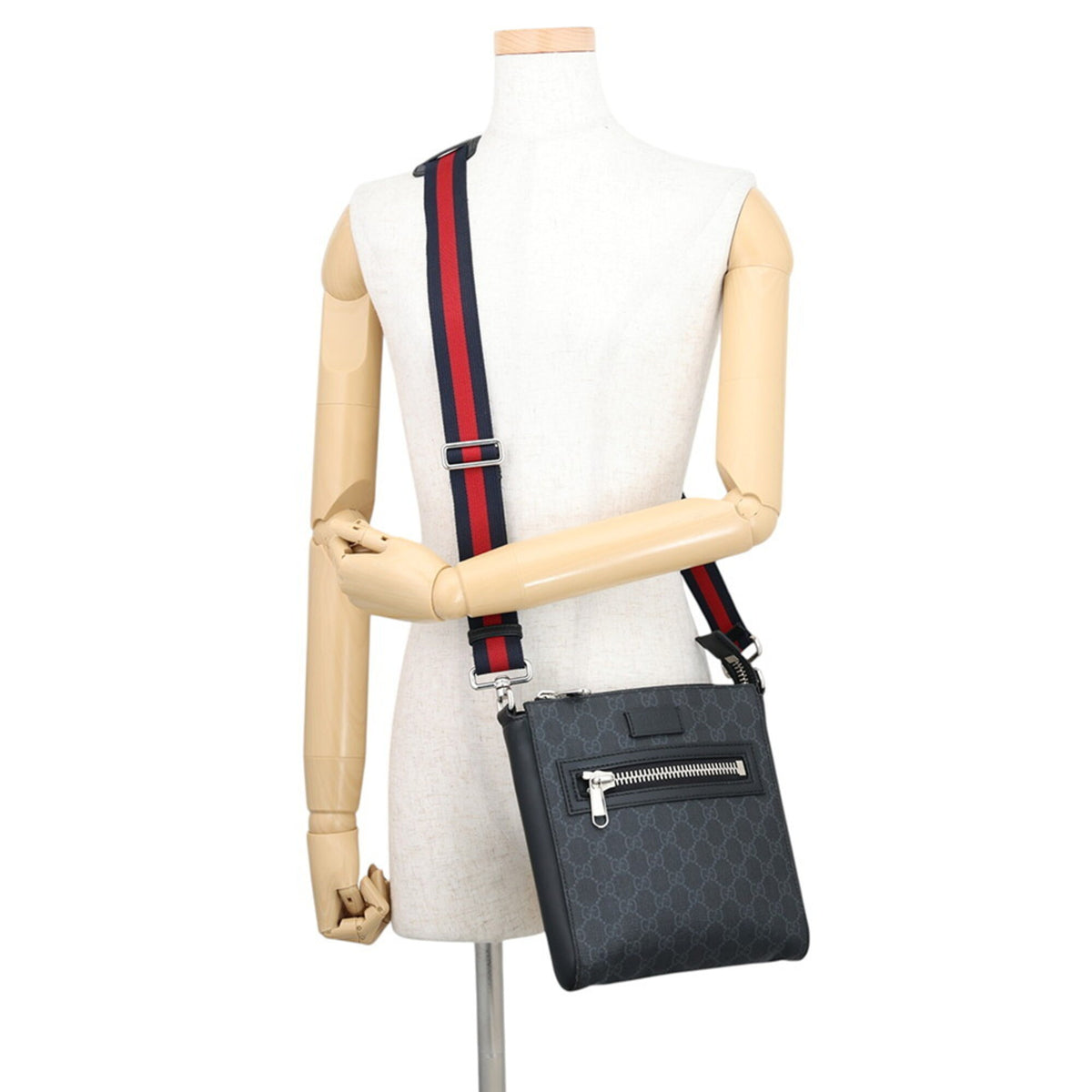Gucci Black Gg Supreme Handbag Messenger Bag Shoulder Bag (Pre-Owned)