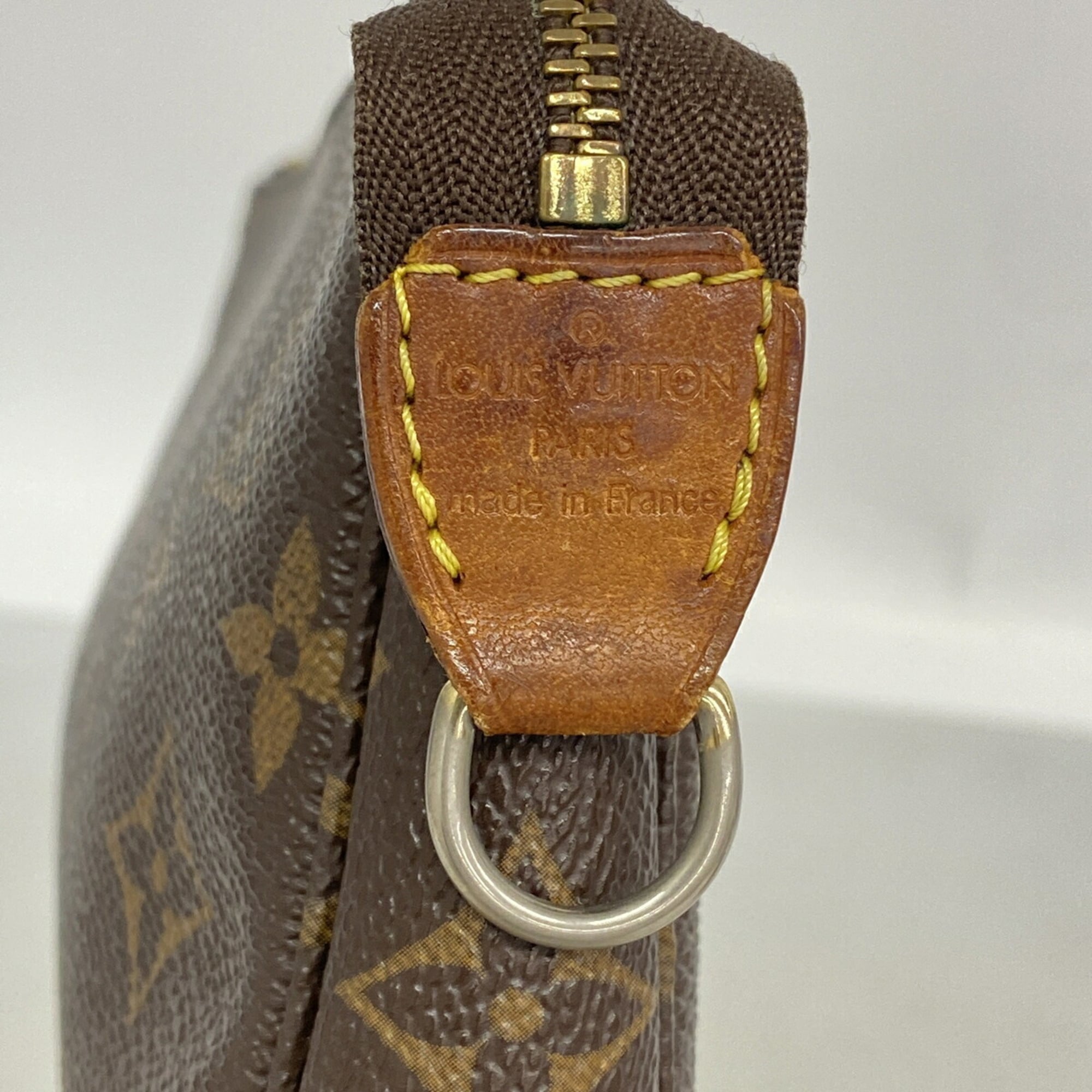 Louis Vuitton Brown Pouch (Pre-Owned)