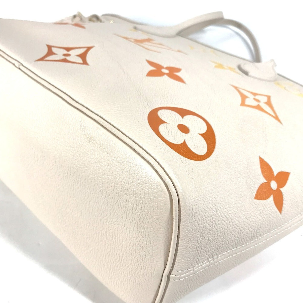 Louis Vuitton Beige Monogram Empreinte Pouch Shoulder Bag Tote Bag (Pre-Owned)