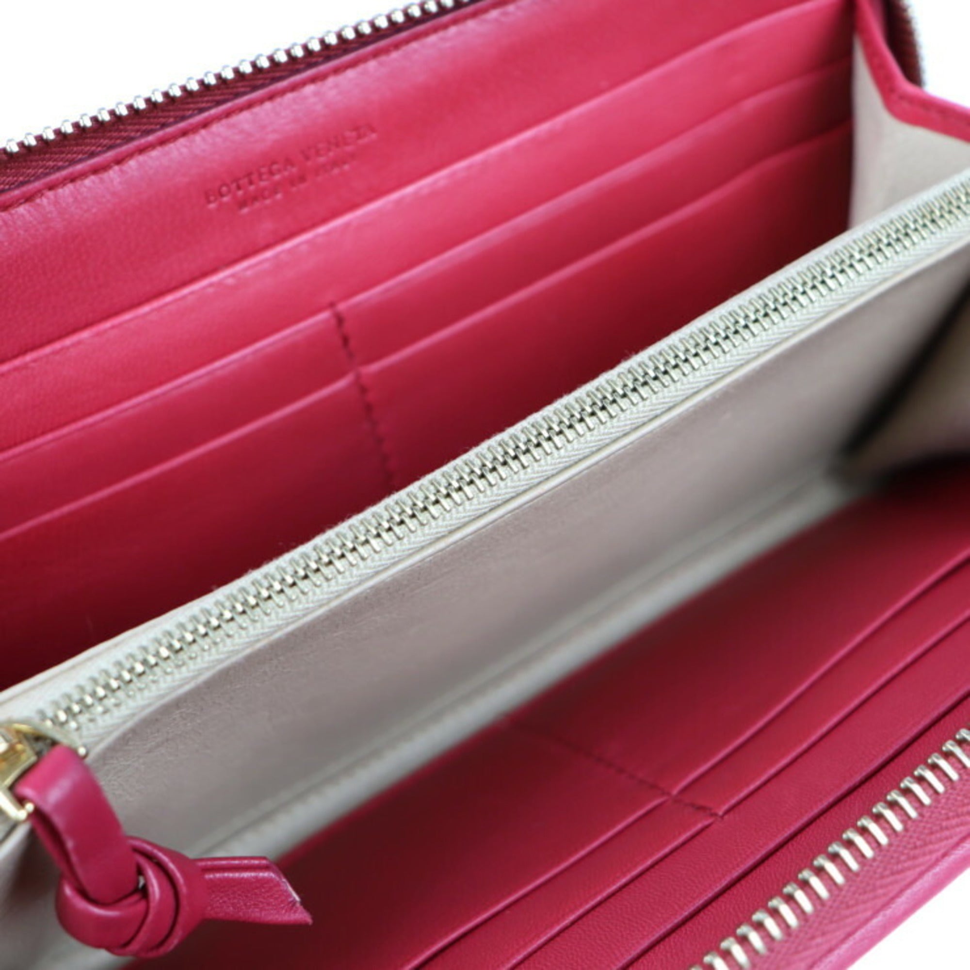 Bottega Veneta Intrecciato Red Color Intrecciato Coin Purse/Coin Case (Pre-Owned)
