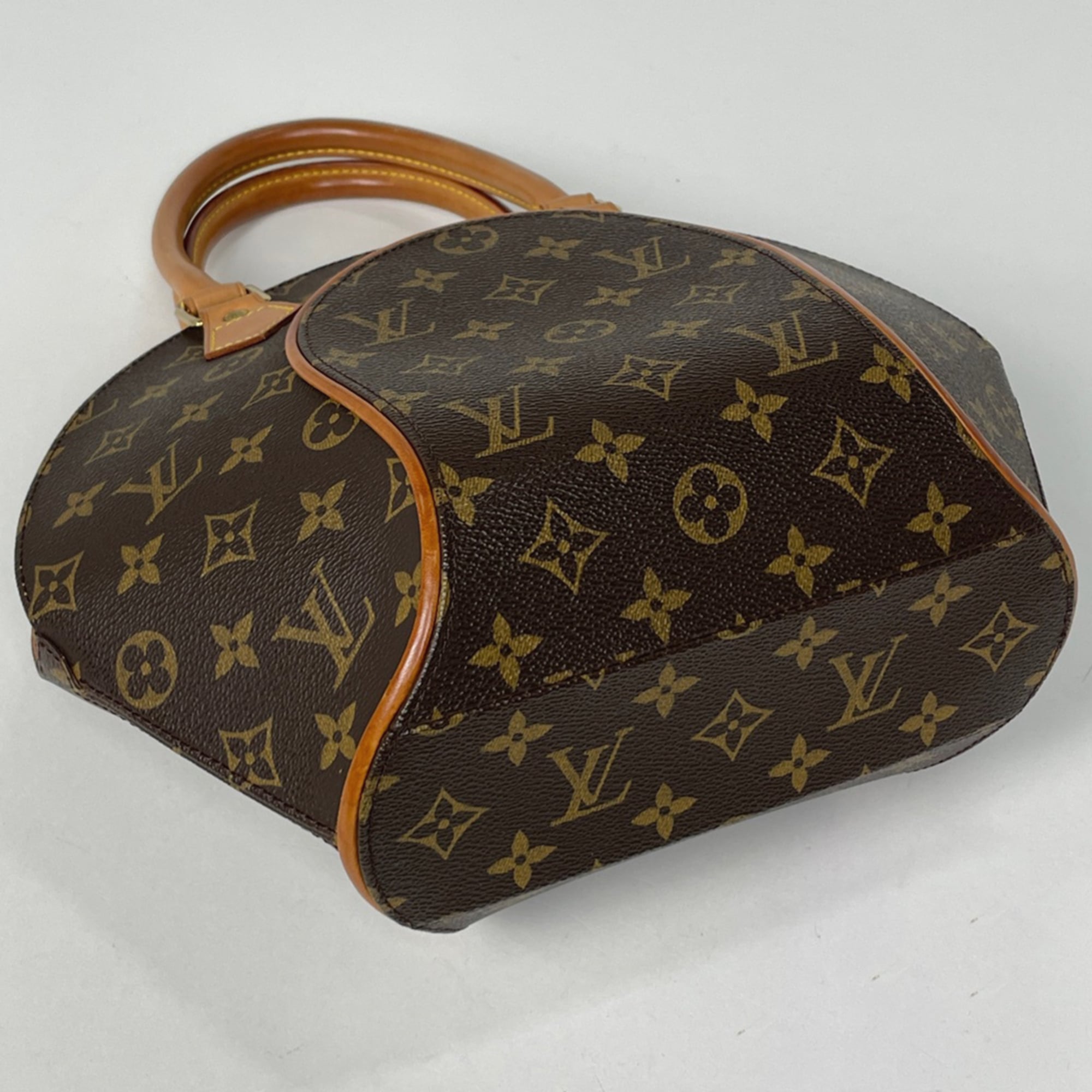 Louis Vuitton Brown Monogram Handbag (Pre-Owned)