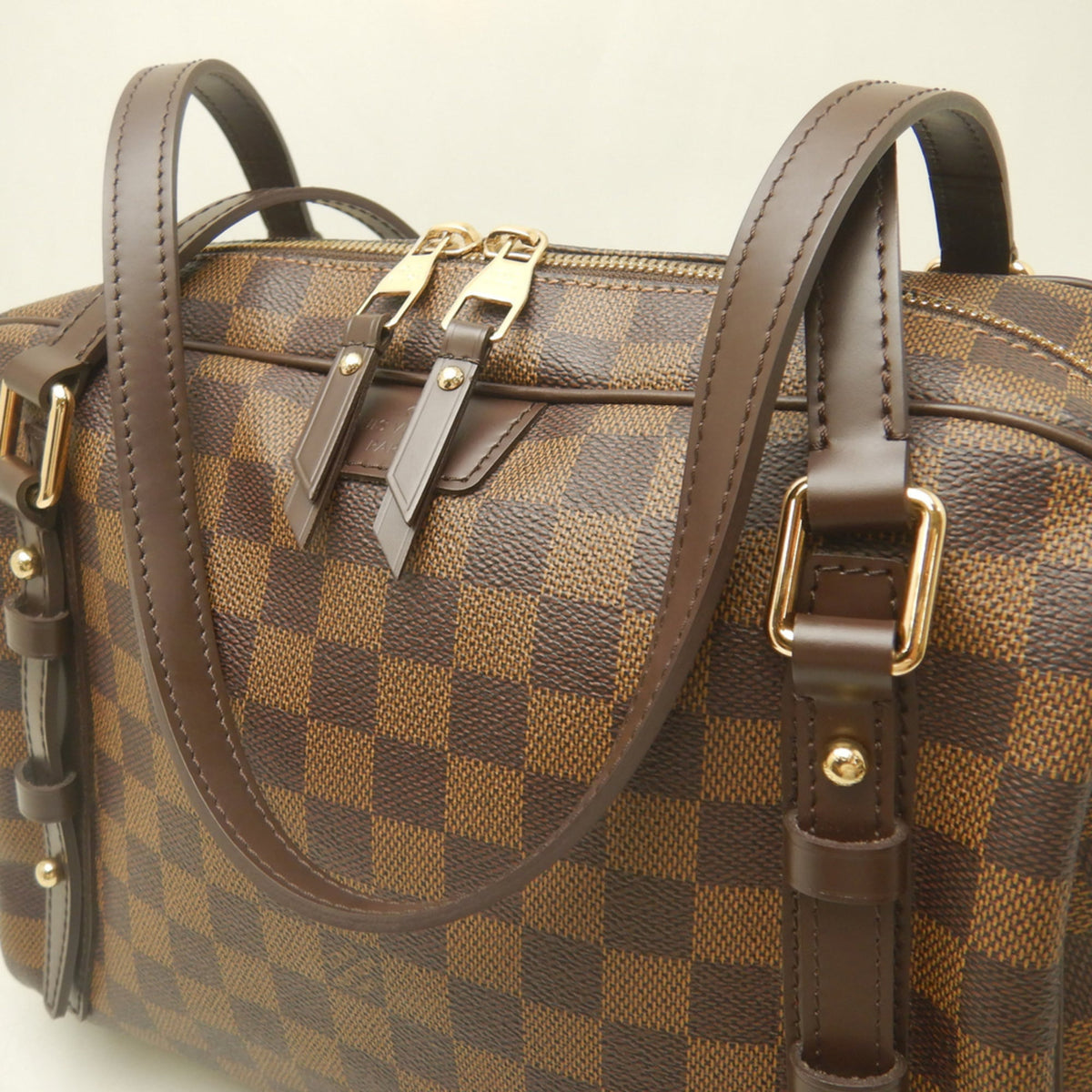 Louis Vuitton Damier Ebene Damier Canvas Shoulder Bag (Pre-Owned)