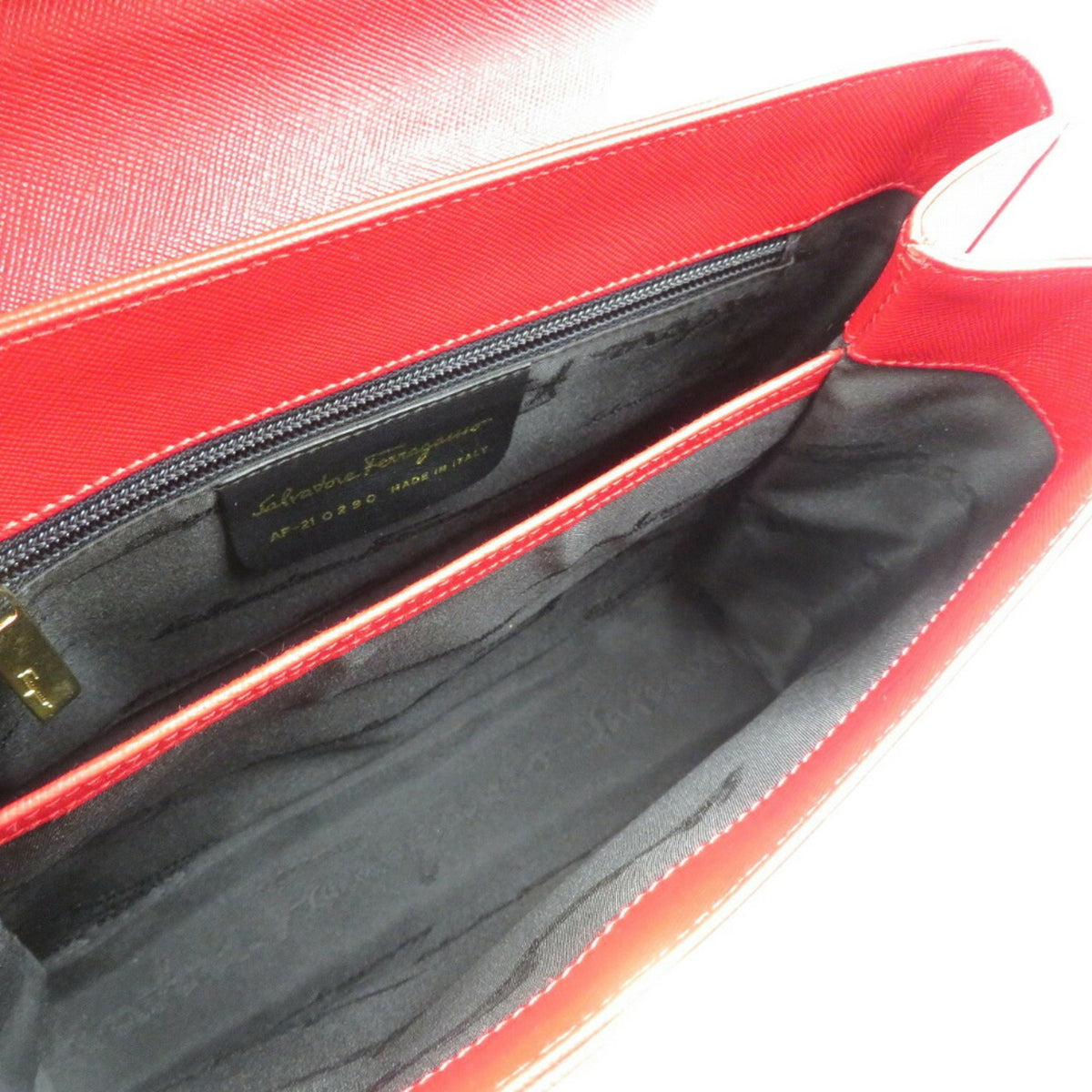 Salvatore Ferragamo Red Color Leather Handbag Shoulder Bag (Pre-Owned)