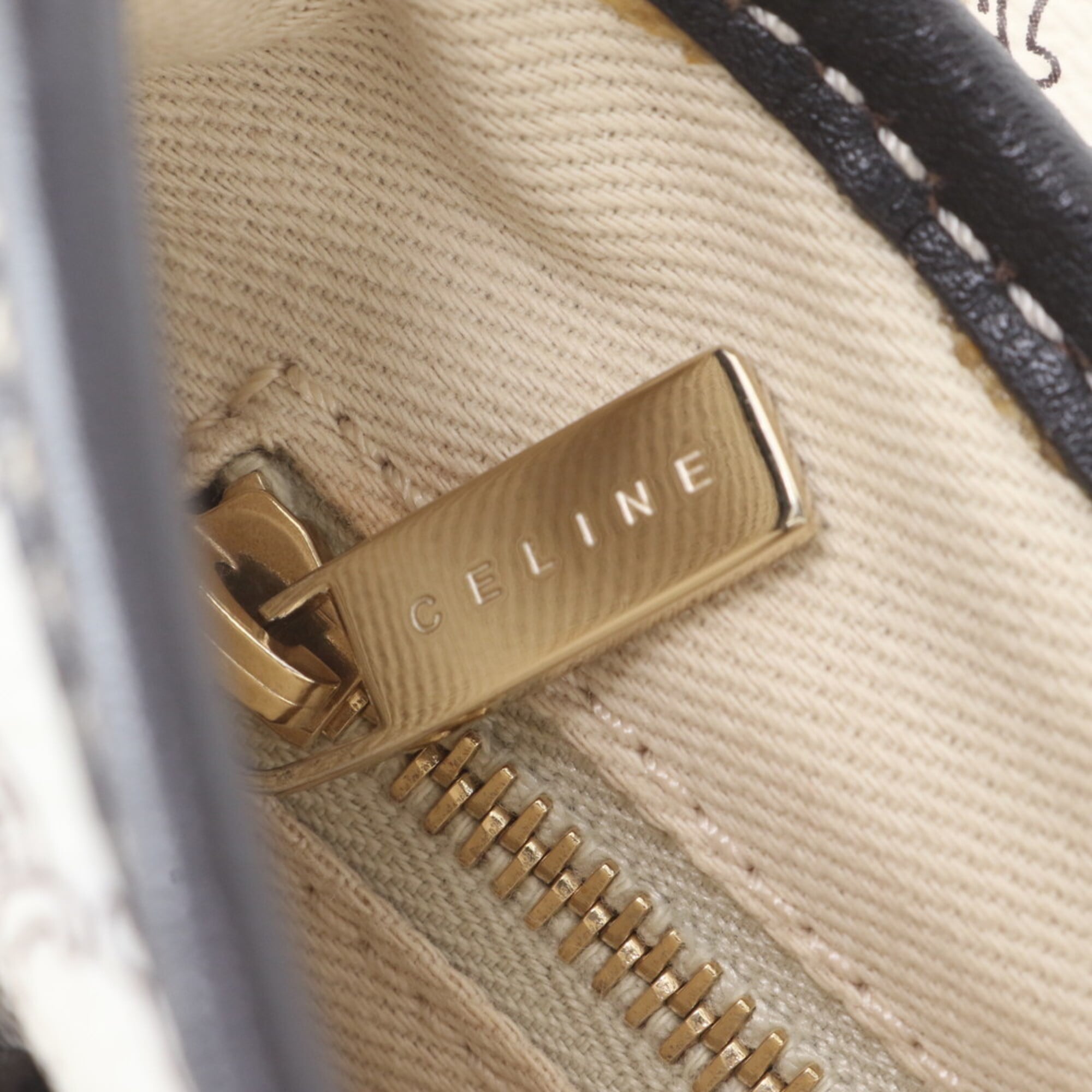 Celine Brown Ivory Leather Coated Canvas Shoulder Bag (Pre-Owned)