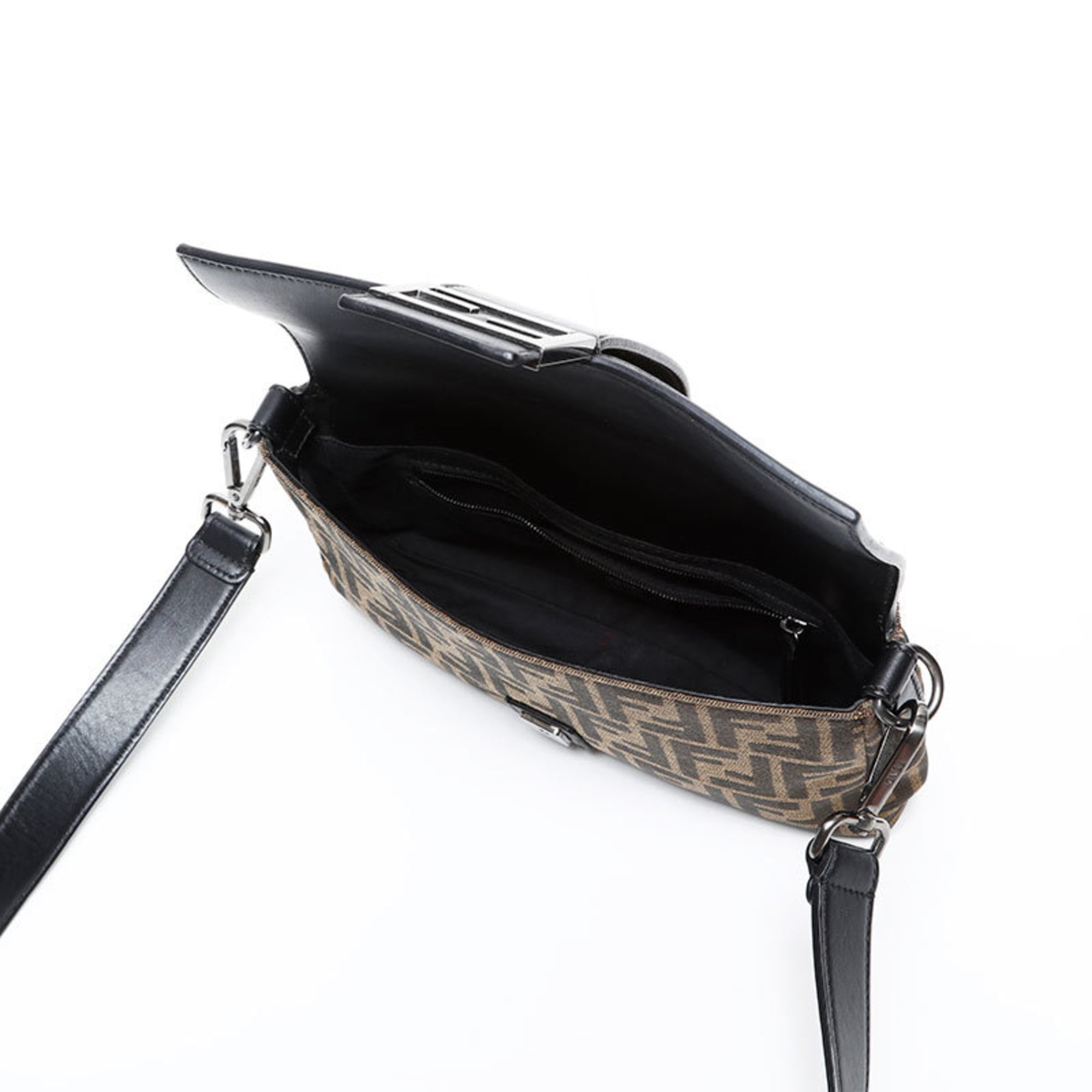 Fendi Zucca Brown Shoulder Bag (Pre-Owned)