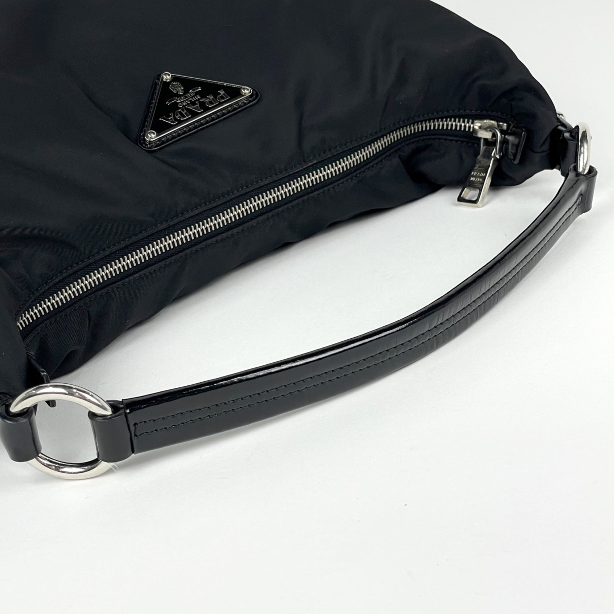 Prada Black Nylon Leather Shoulder Bag (Pre-Owned)
