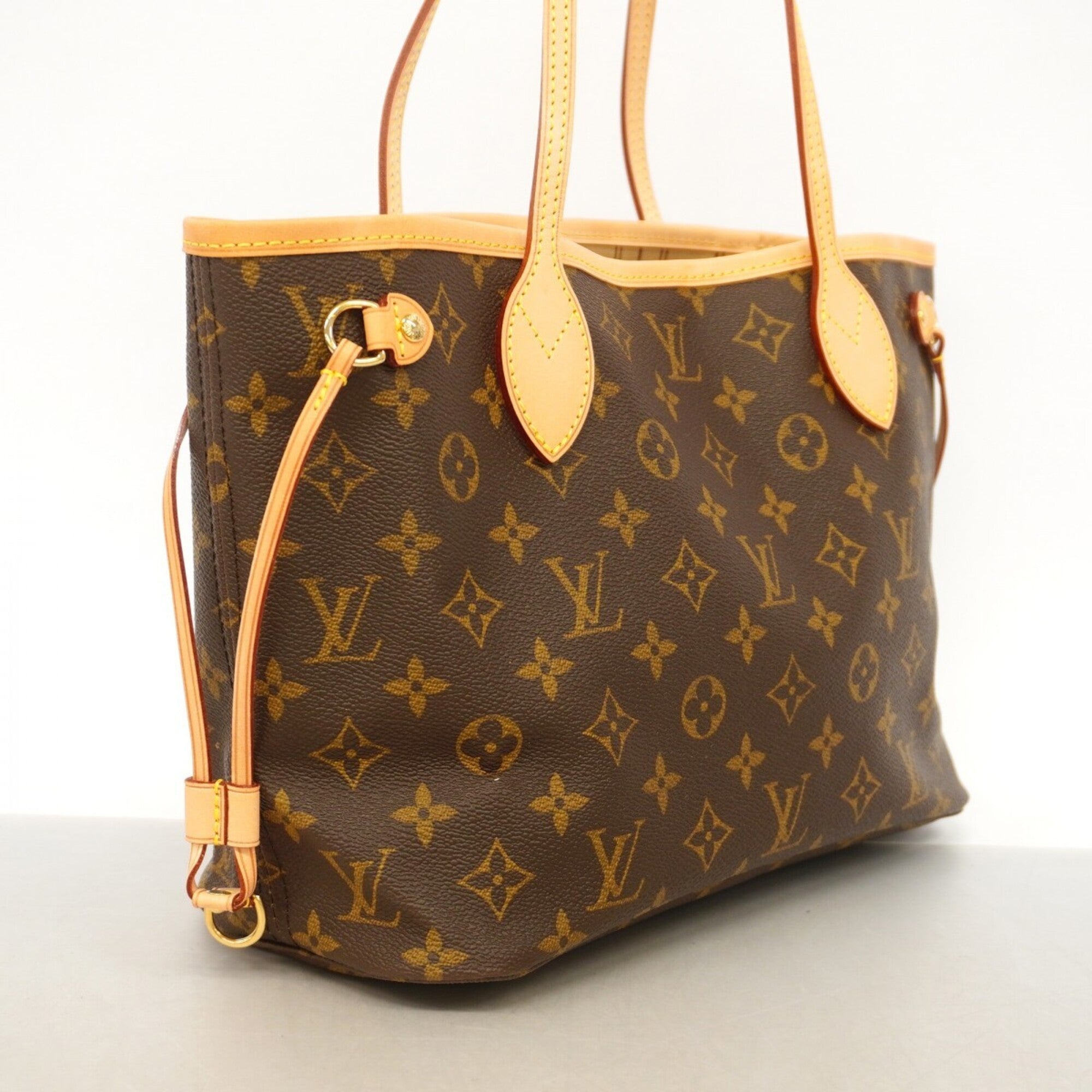 Louis Vuitton Brown Tote Bag (Pre-Owned)
