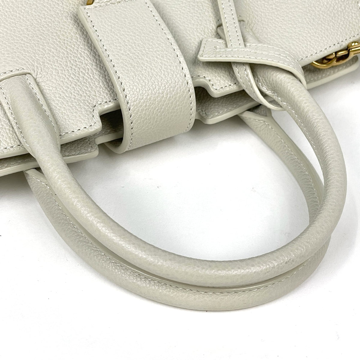 Saint Laurent Ivory Leather Handbag (Pre-Owned)