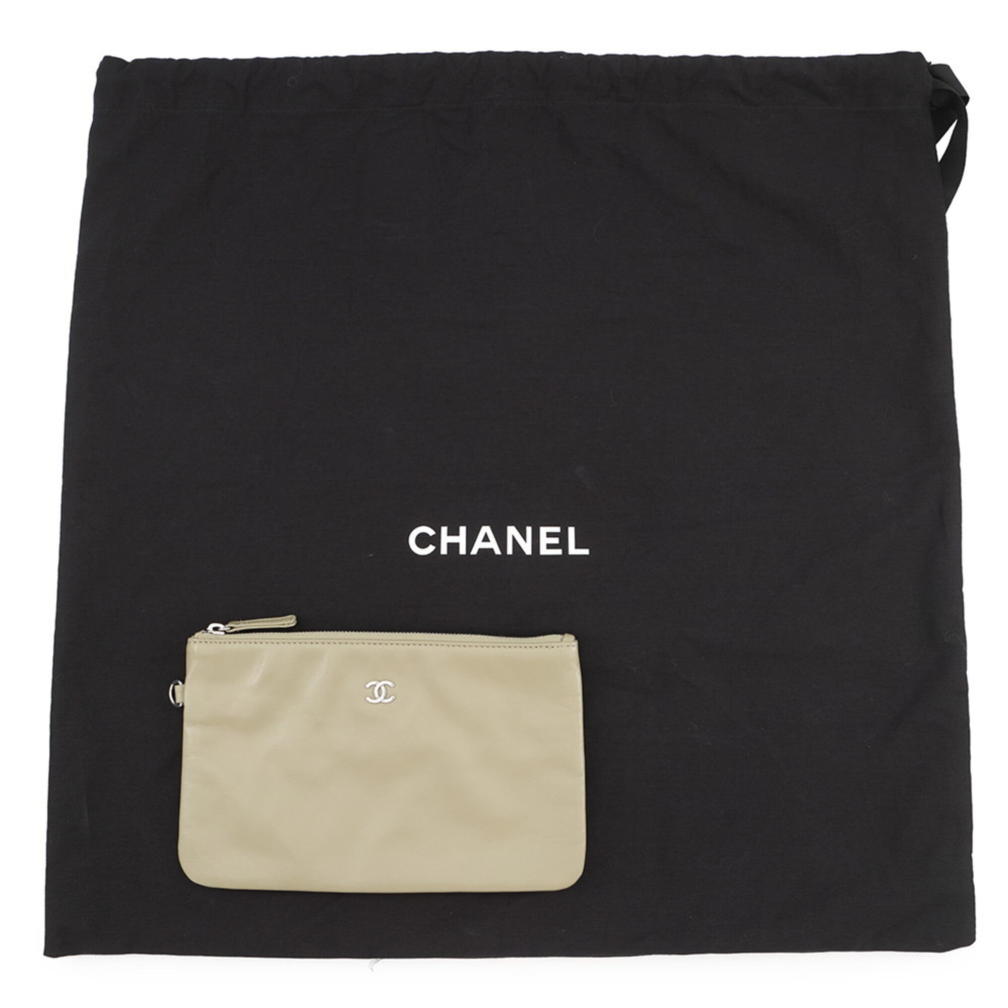 Chanel Khaki Leather Handbag (Pre-Owned)