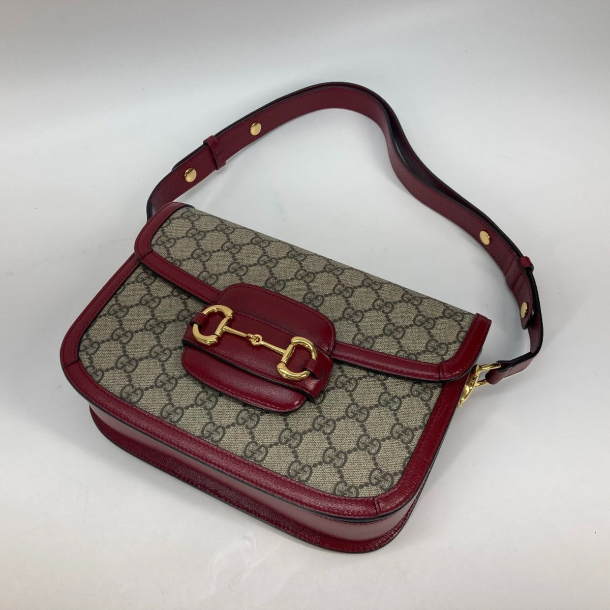 Gucci Beige Other Shoulder Bag (Pre-Owned)