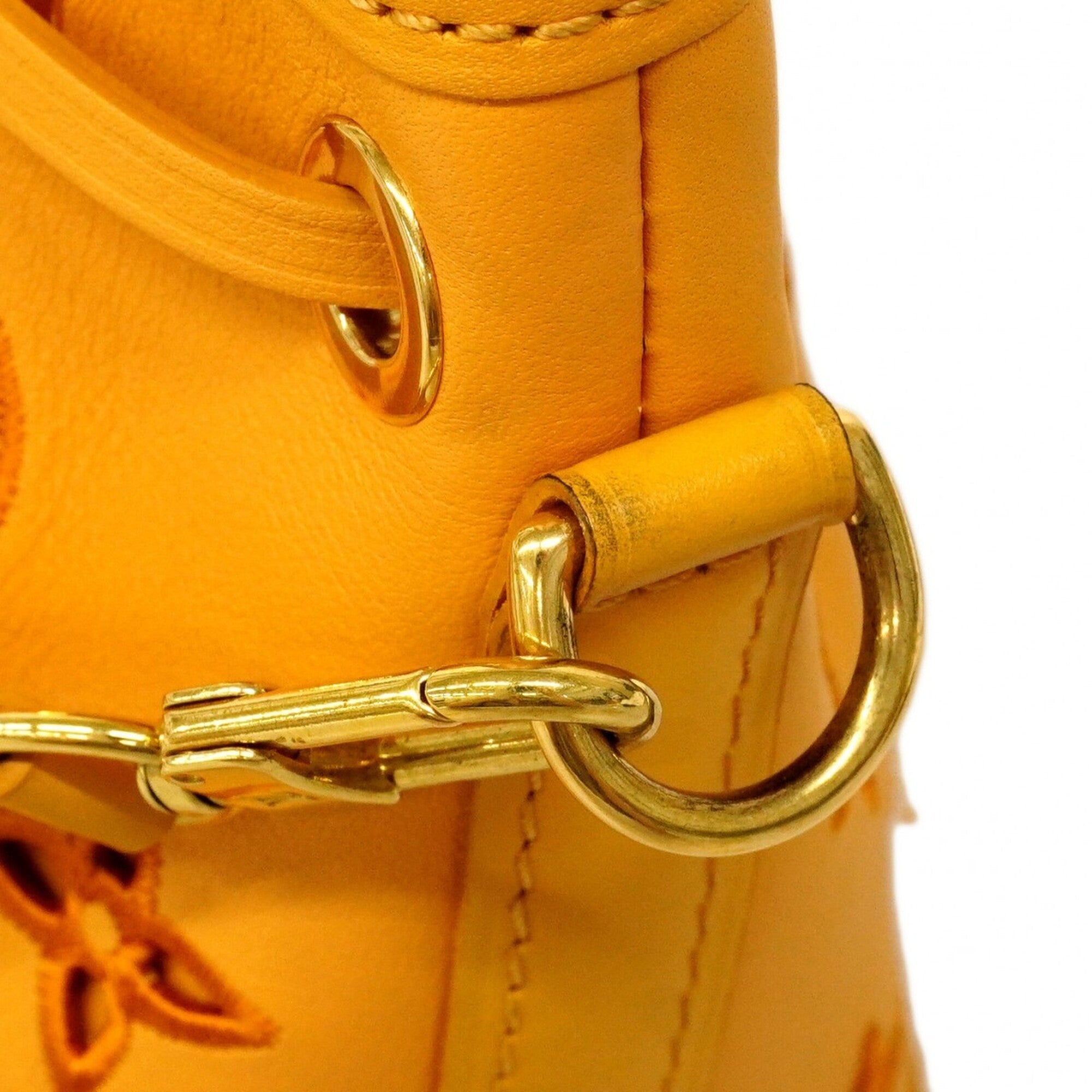 Louis Vuitton Saffron Handbag (Pre-Owned)