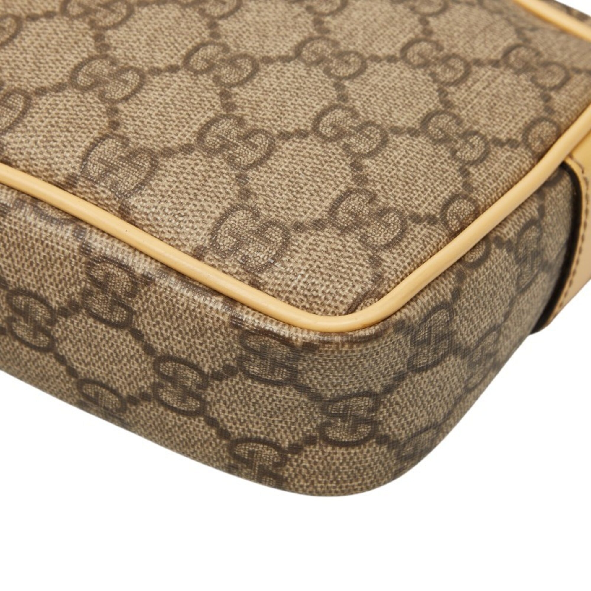 Gucci Beige Pvc Leather Shoulder Bag (Pre-Owned)