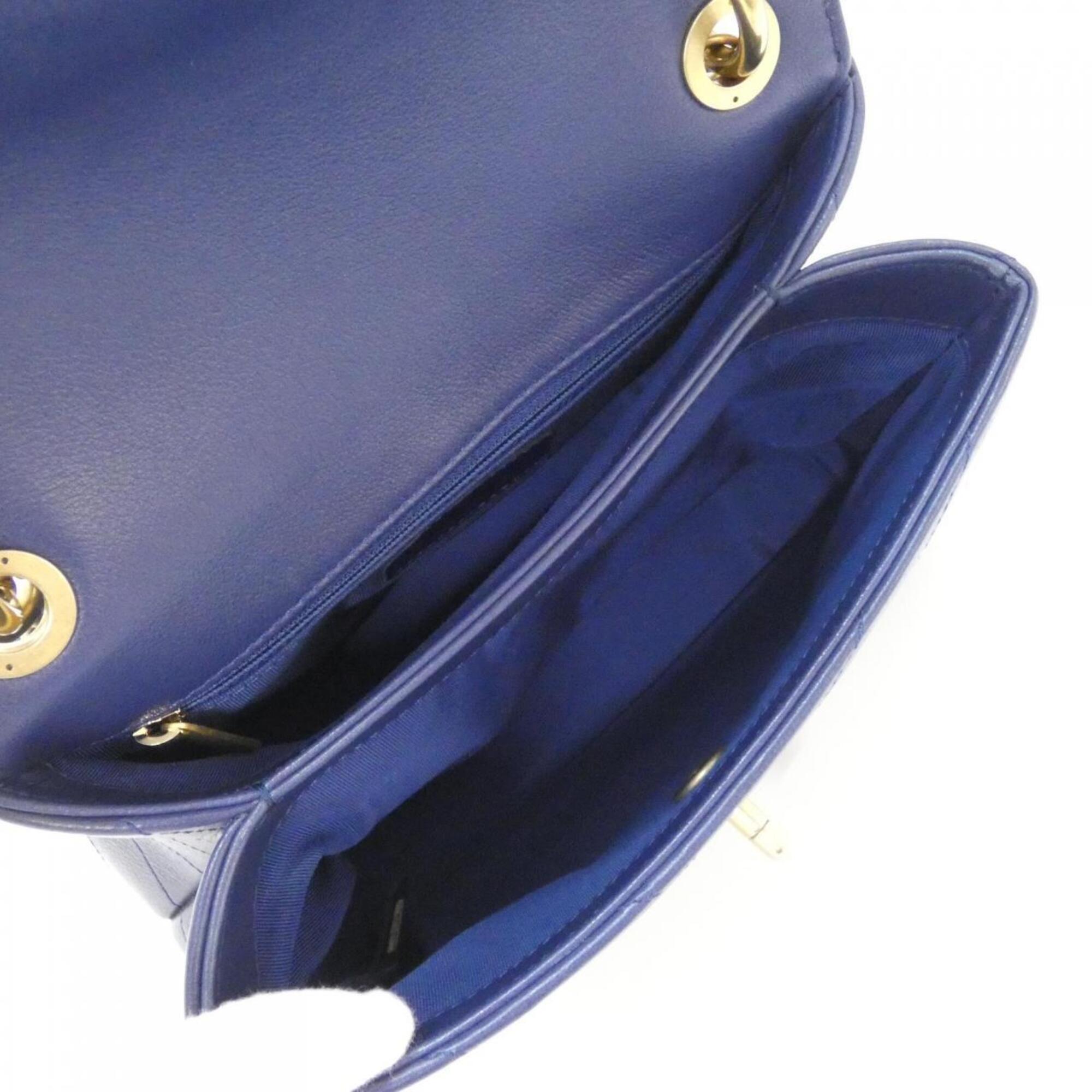 Chanel Blue Leather Handbag (Pre-Owned)