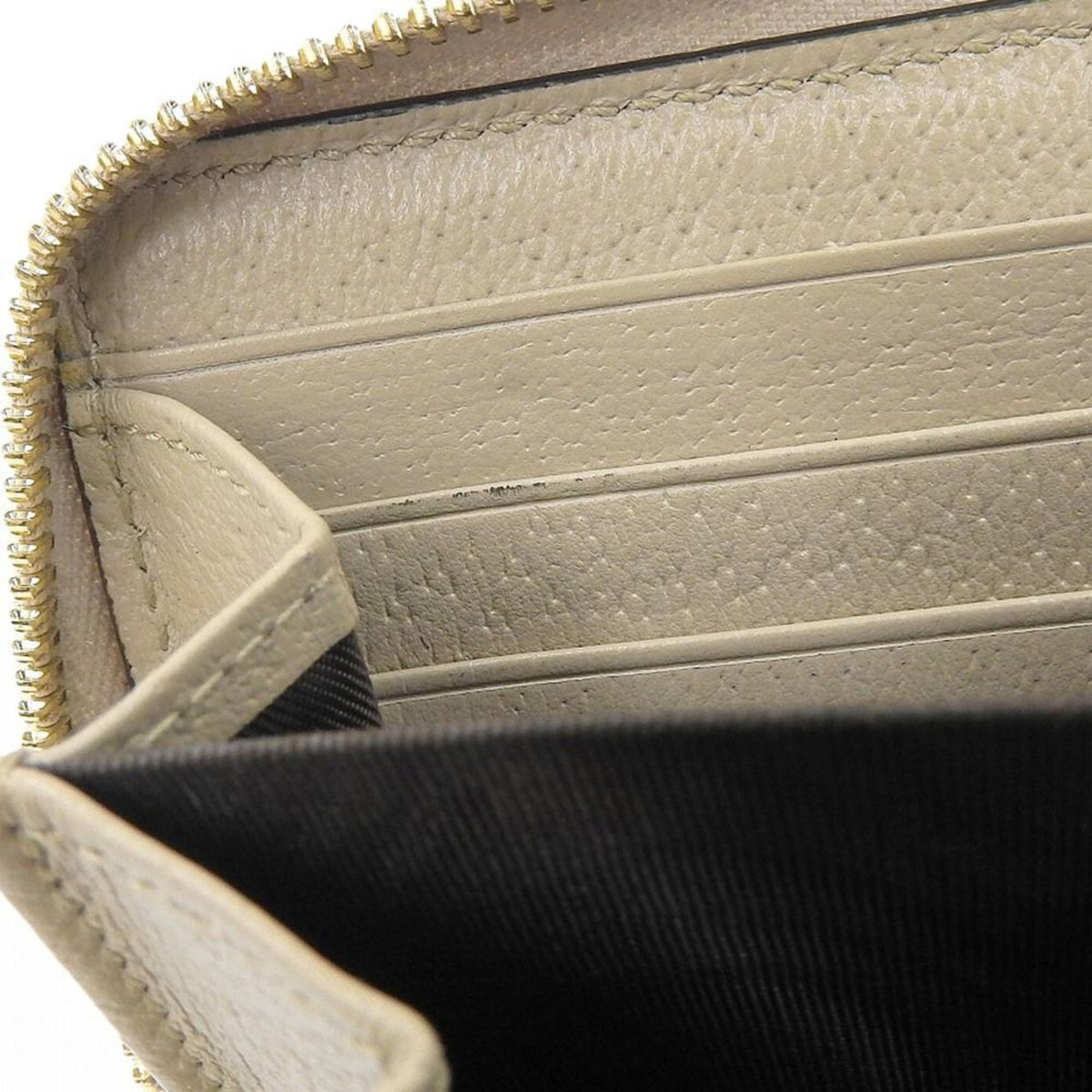 Gucci Gg Supreme Beige Gg Supreme Wallet (Bi-Fold) (Pre-Owned)